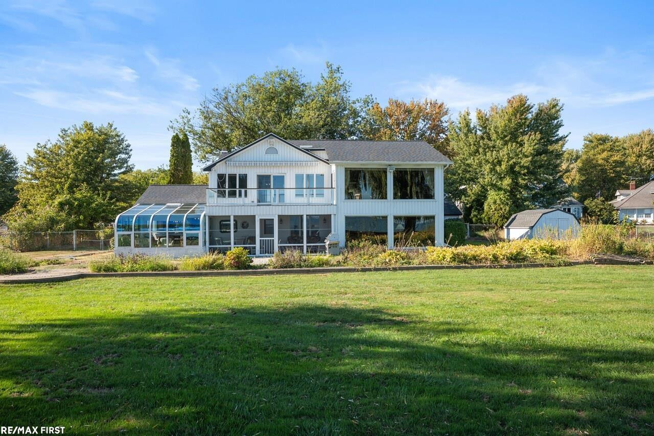 27927 Ponchartrain Street, MI — Photo 41