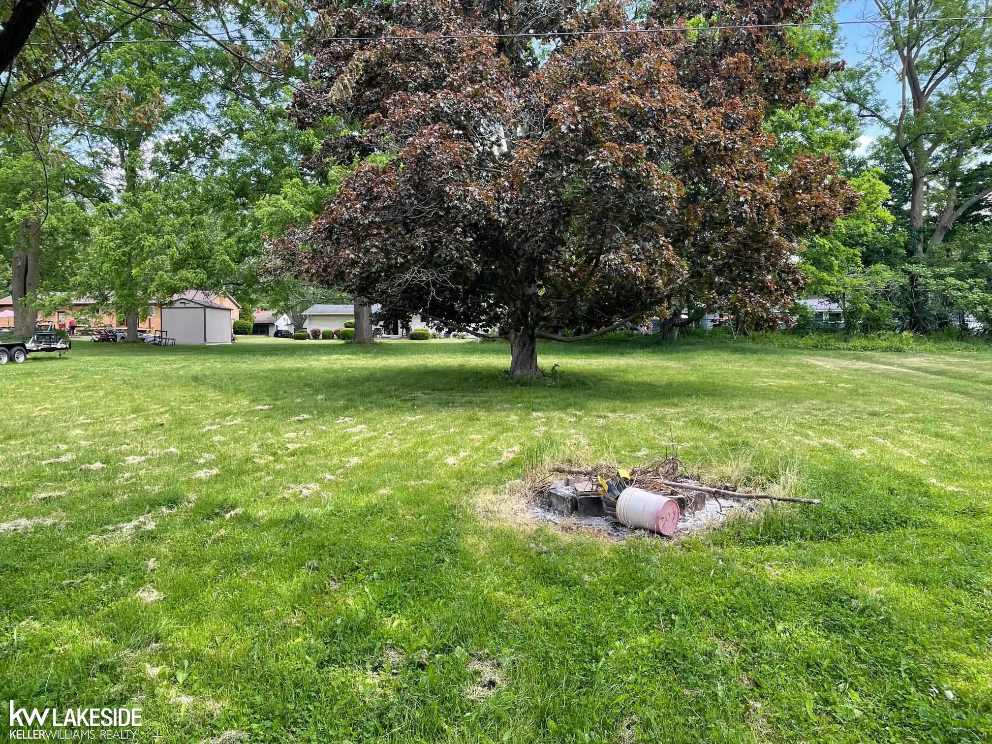 441 E Saint Clair Street, Almont, MI 48003 — Photo 7