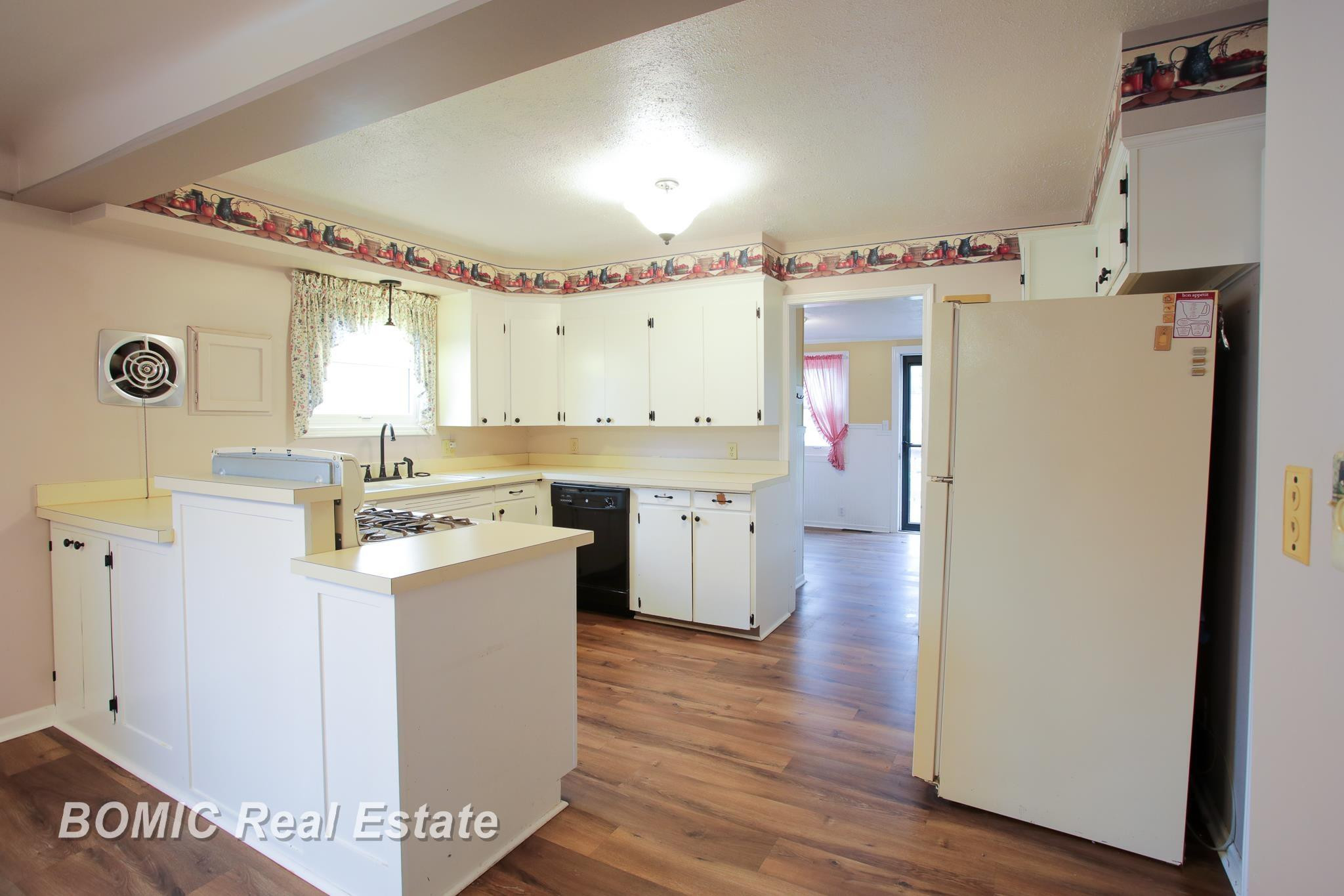 7920 Ash Street, Birch Run, MI 48415 — Photo 2