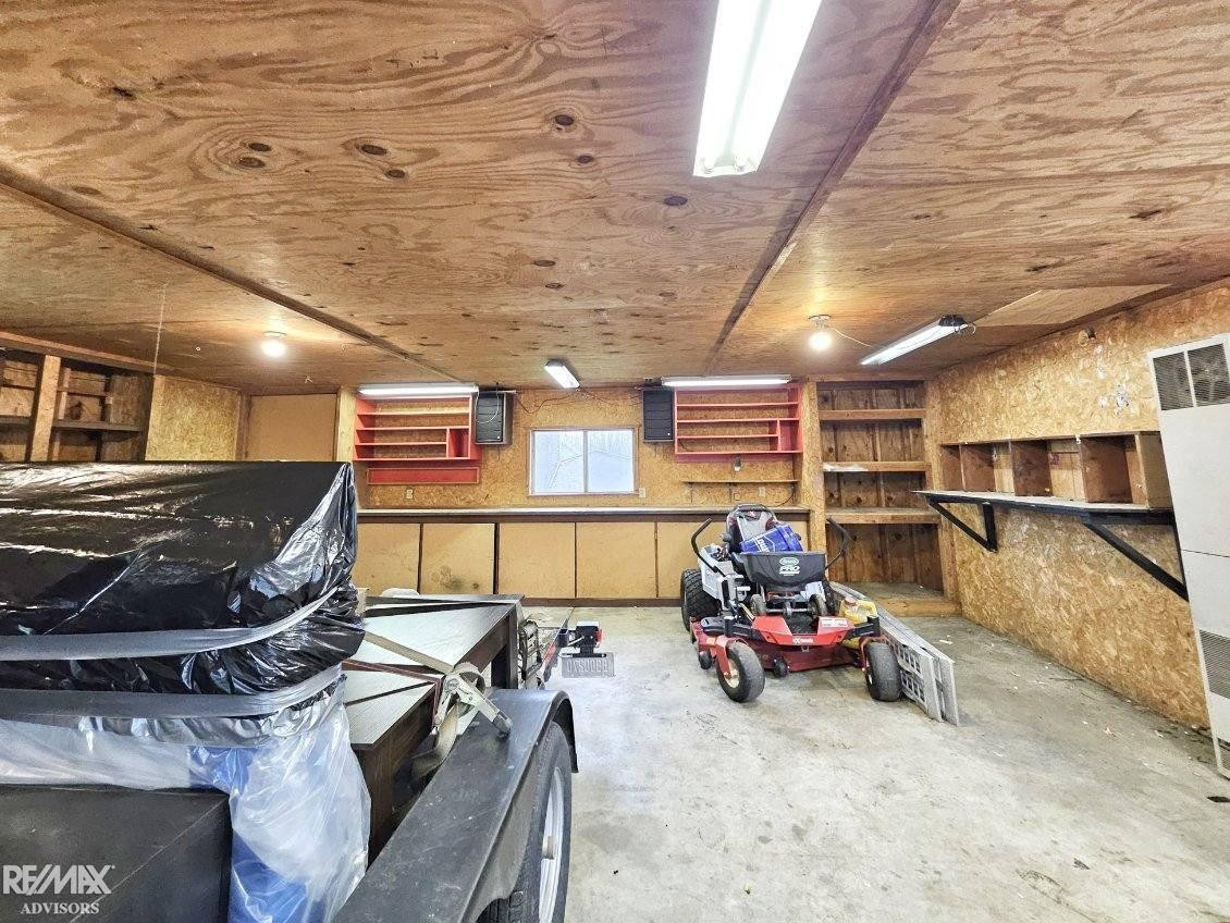 46700 Sugarbush Road, Chesterfield, MI 48047 — Photo 38