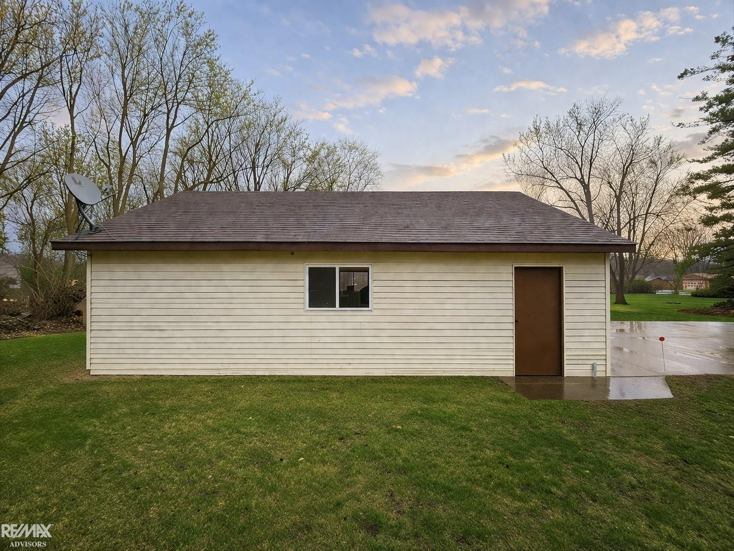 46700 Sugarbush Road, Chesterfield, MI 48047 — Photo 47
