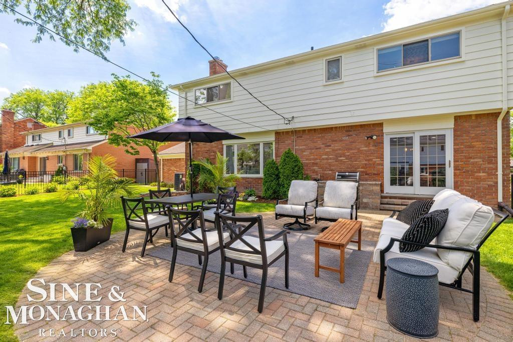 754 N Brys Drive, Grosse Pointe Woods, MI 48236 — Photo 62