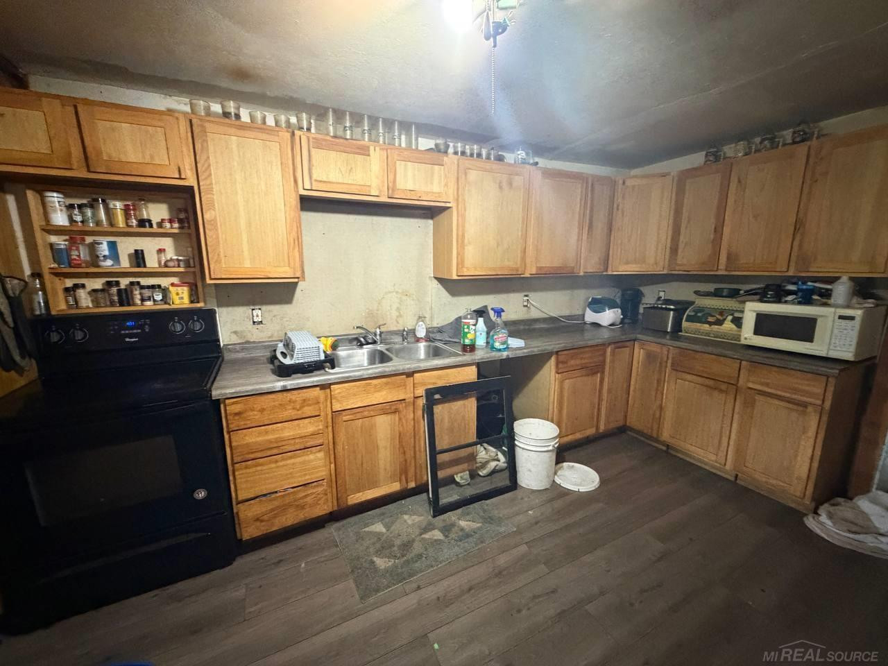 4850 Highland Court, Harrison, MI 48625 — Photo 9