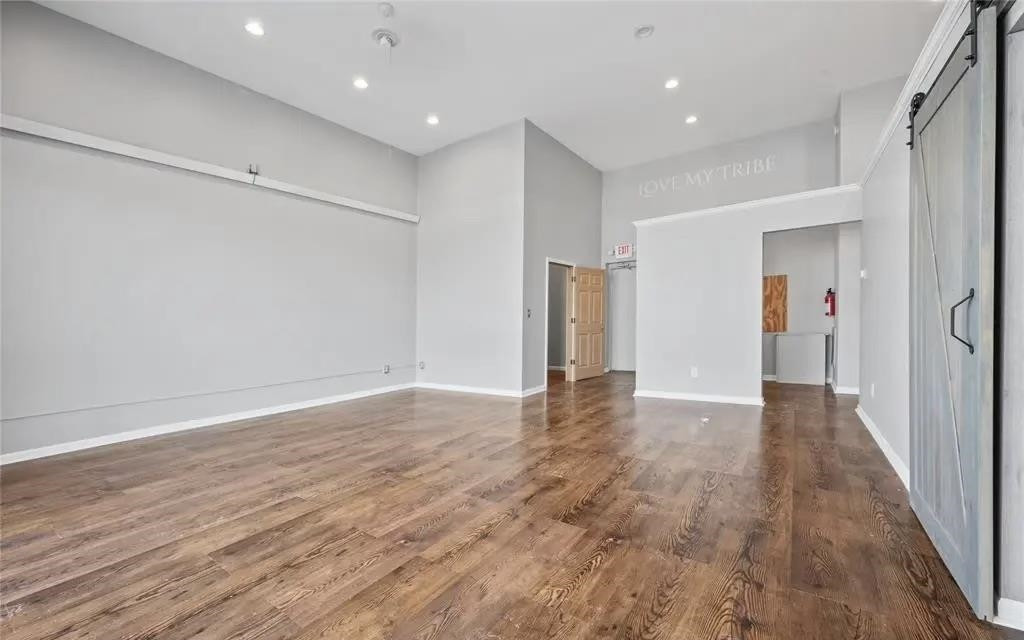 7500 Fenton Road, Grand Blanc, MI 48439 — Photo 3