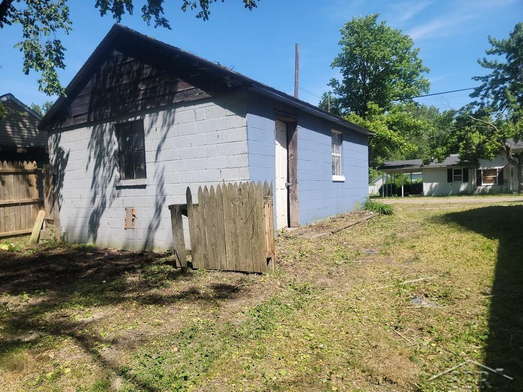 512 Coal Street Road, Saint Charles, MI 48655 — Photo 4