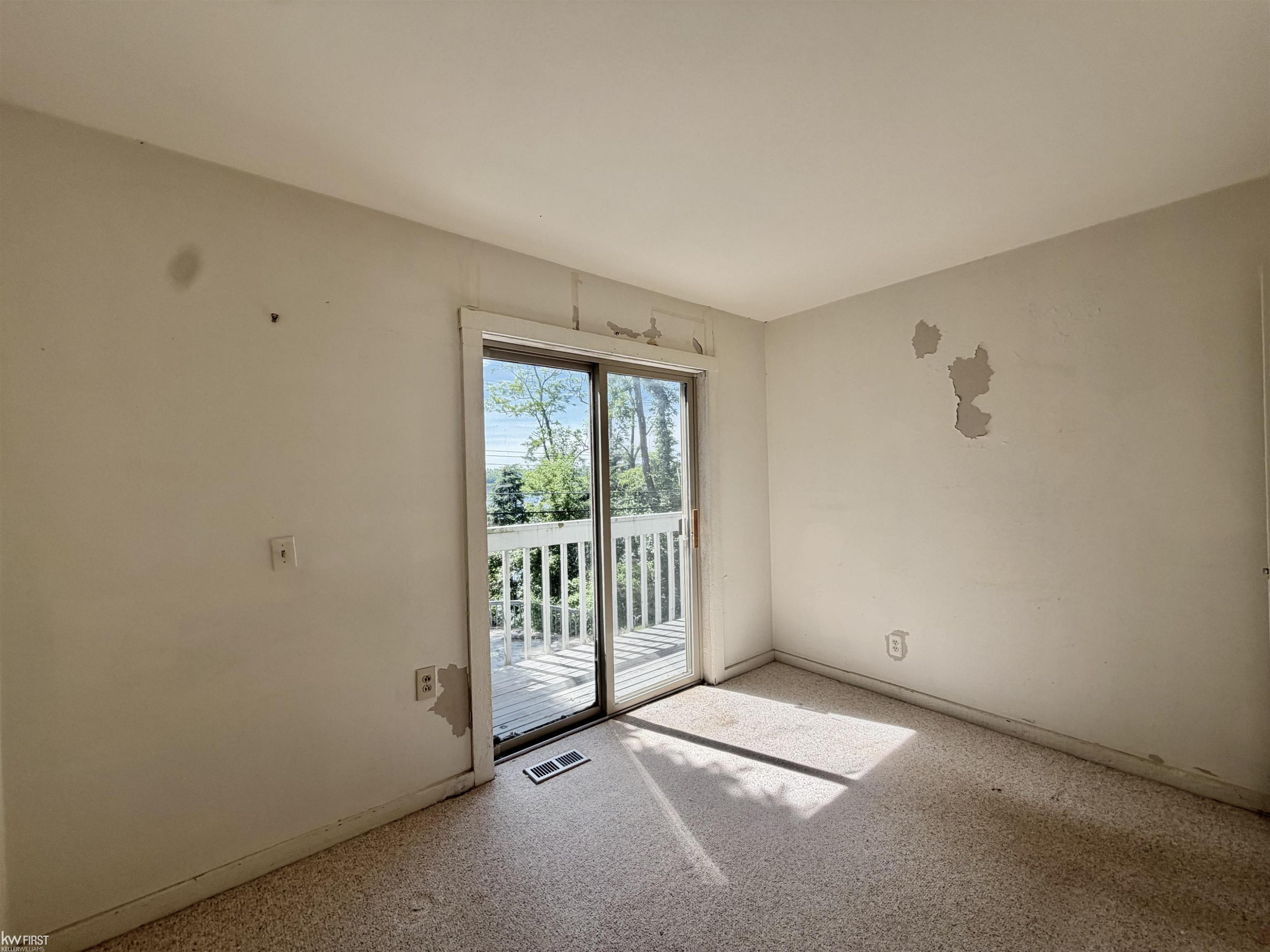11820 Big Lake Road, Davisburg, MI 48350 — Photo 32