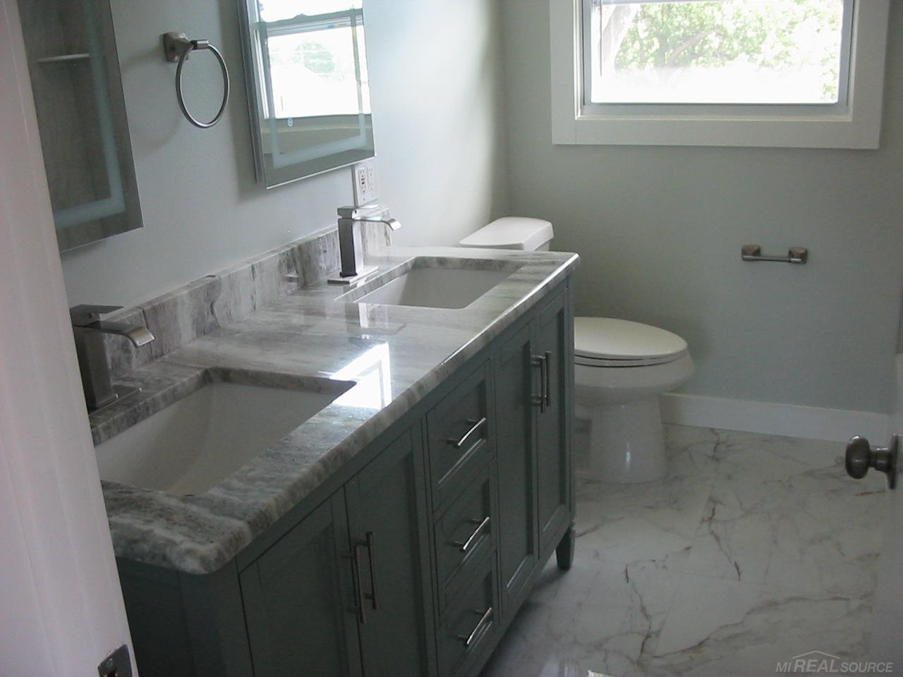 23909 Talbot Street, Saint Clair Shores, MI 48082 — Photo 9