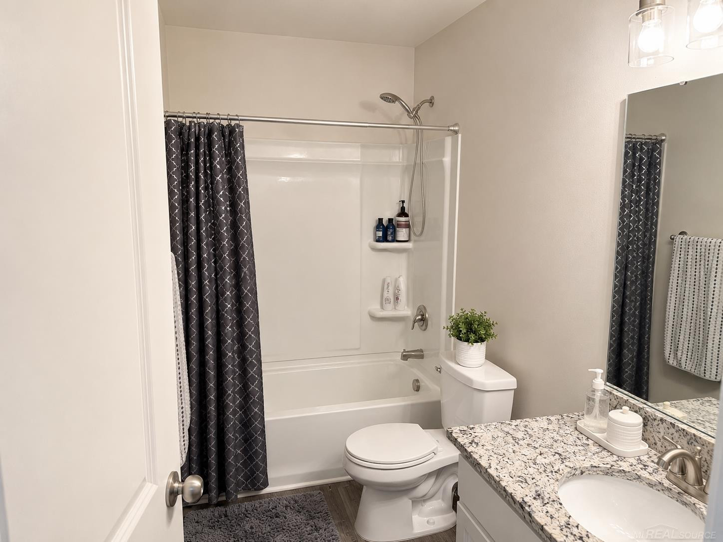 2247 HUNTER Lane, Burton, MI 48519 — Photo 20
