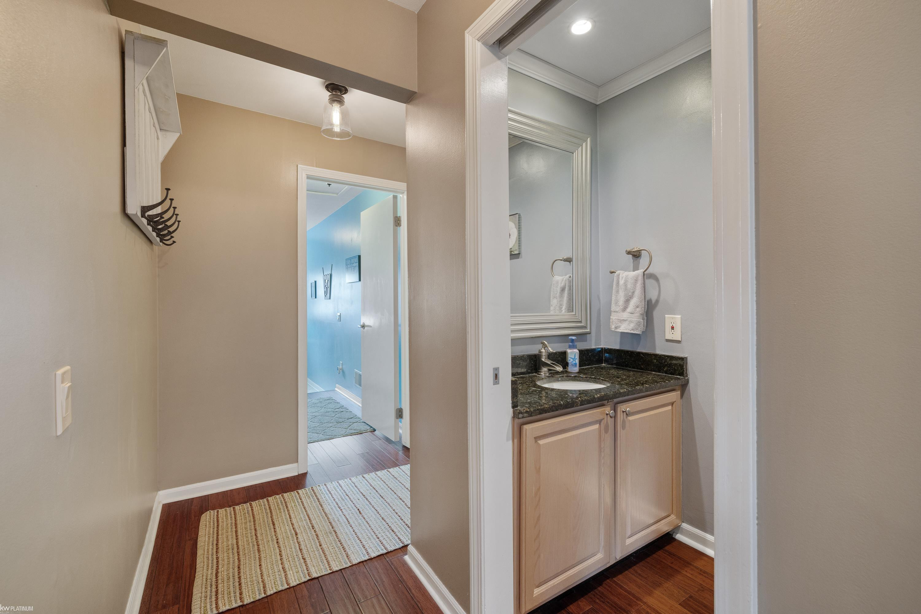 460 Abbey Wood Drive, Rochester, MI 48306 — Photo 24