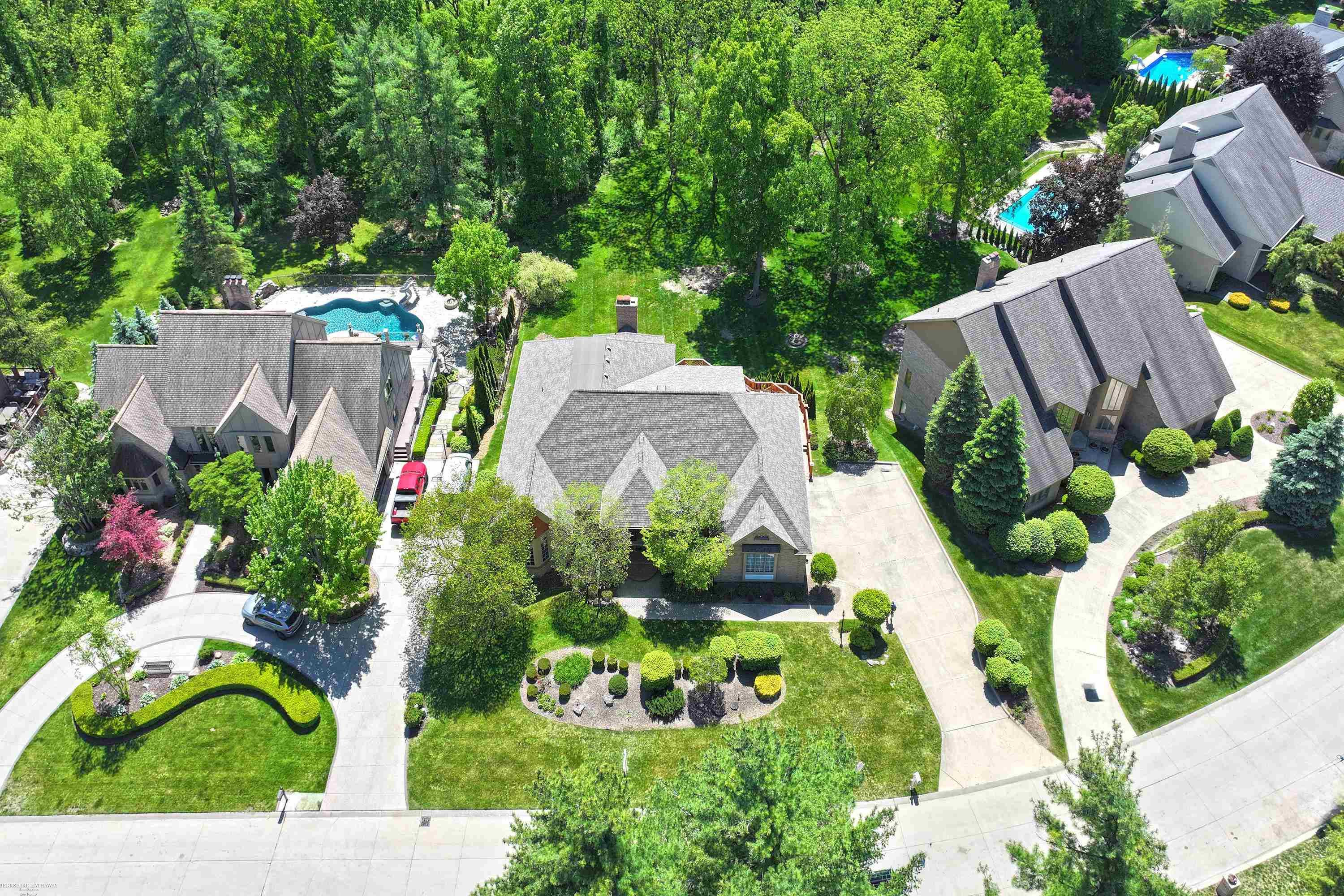 5500 Crystal Creek Lane, Washington, MI — Photo 8