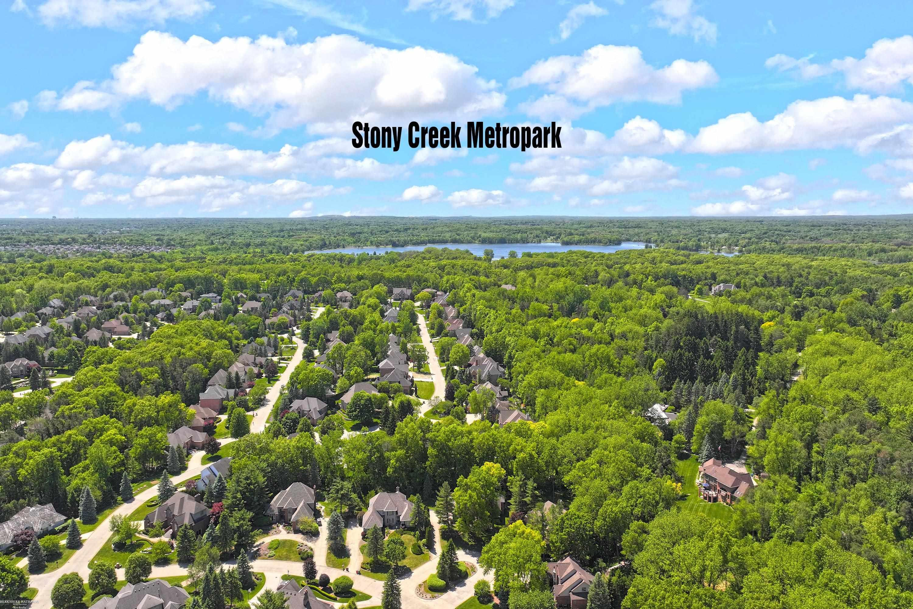 5500 Crystal Creek Lane, Washington, MI — Photo 13