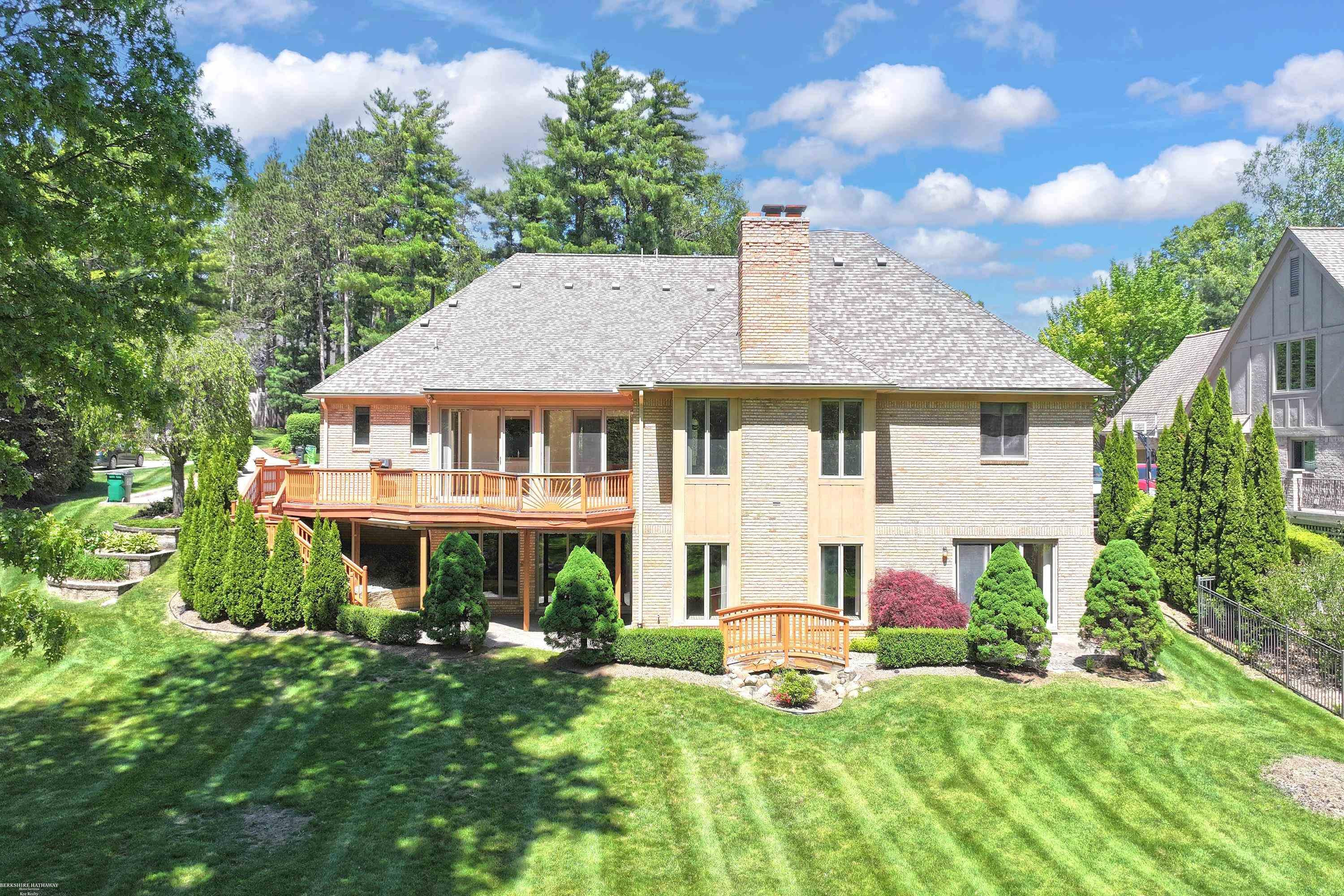 5500 Crystal Creek Lane, Washington, MI — Photo 16