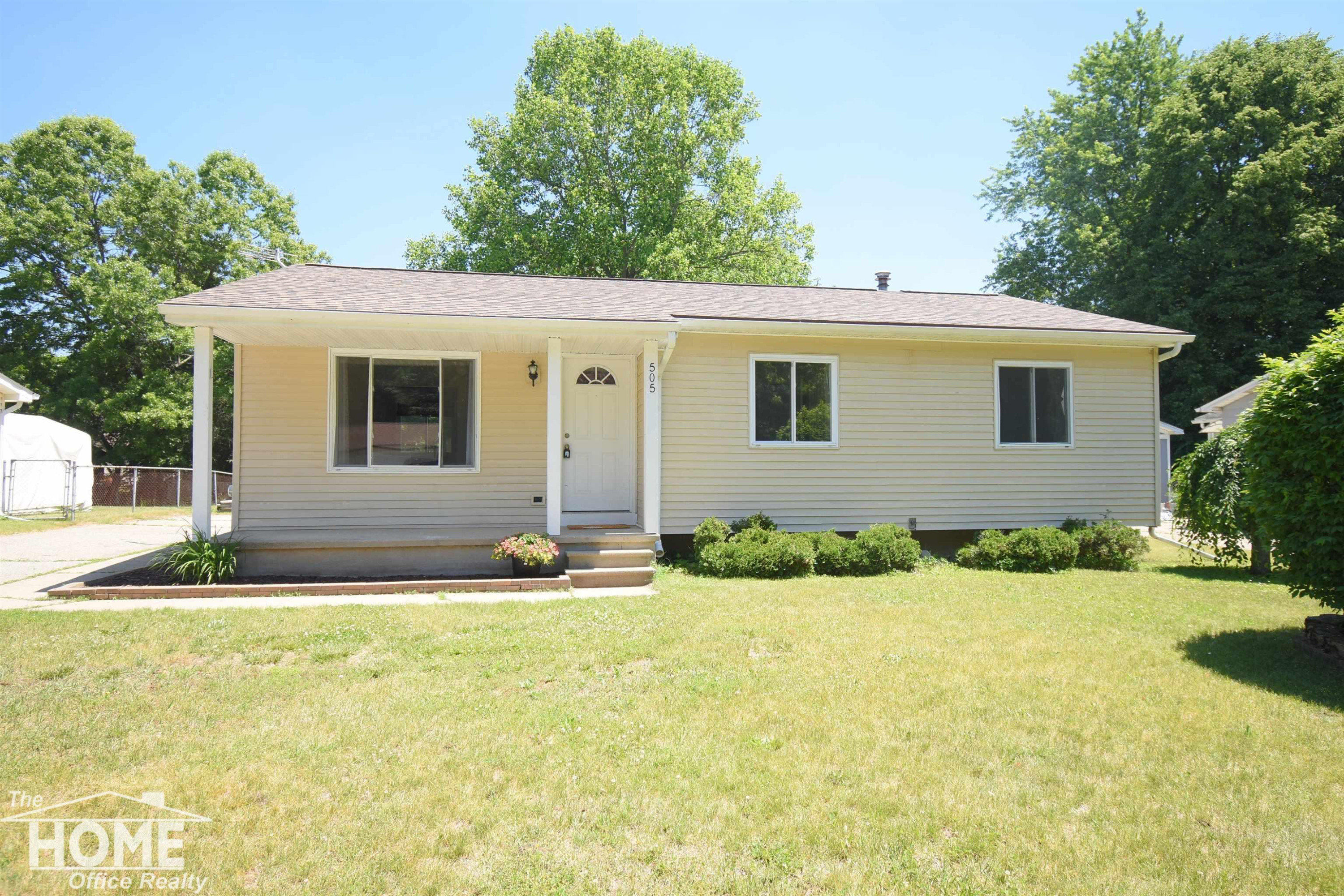 505 Wild Oak Lane, Perry, MI 48872 — Photo 2
