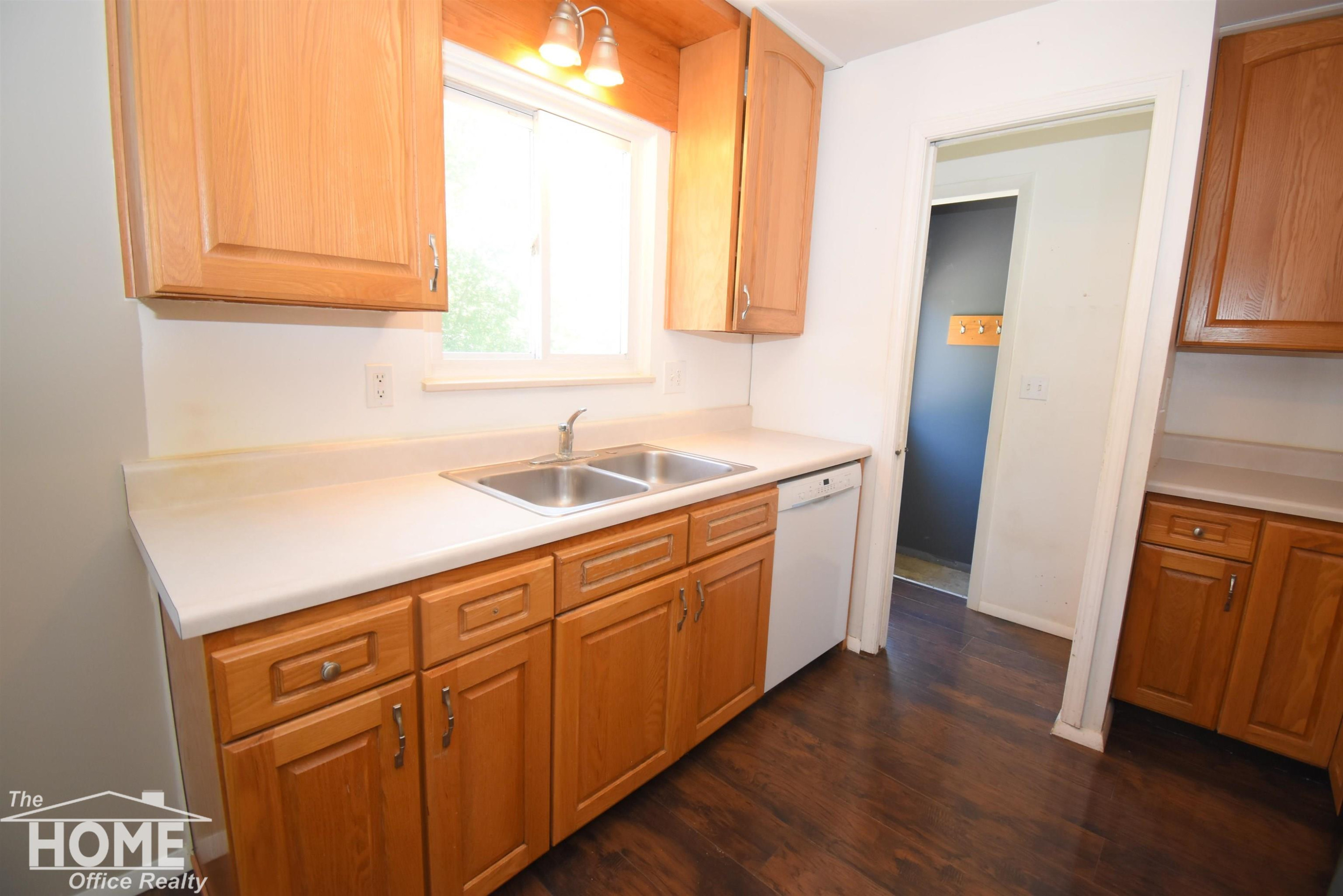 505 Wild Oak Lane, Perry, MI 48872 — Photo 13