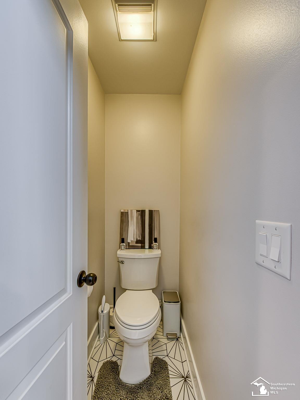 816 Regents Park Drive, Monroe, MI 48161 — Photo 31
