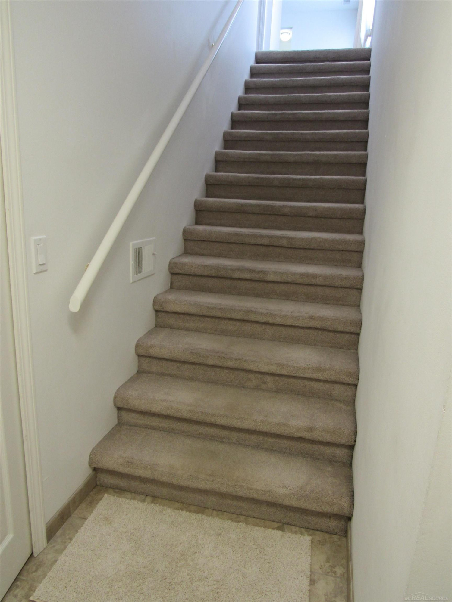 507 Country Club Drive, Saint Clair Shores, MI 48082 — Photo 5