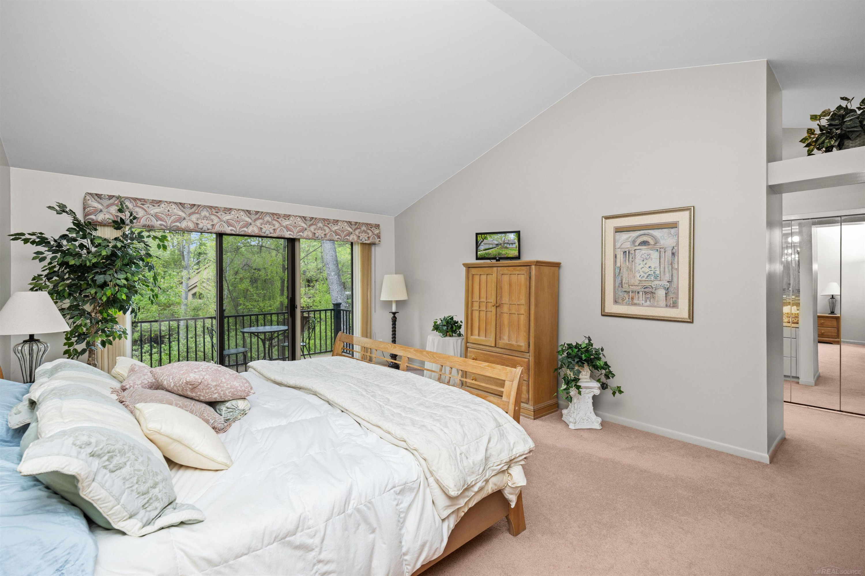 4921 Fairway Ridge Circle, 1, West Bloomfield, MI 48323 — Photo 23