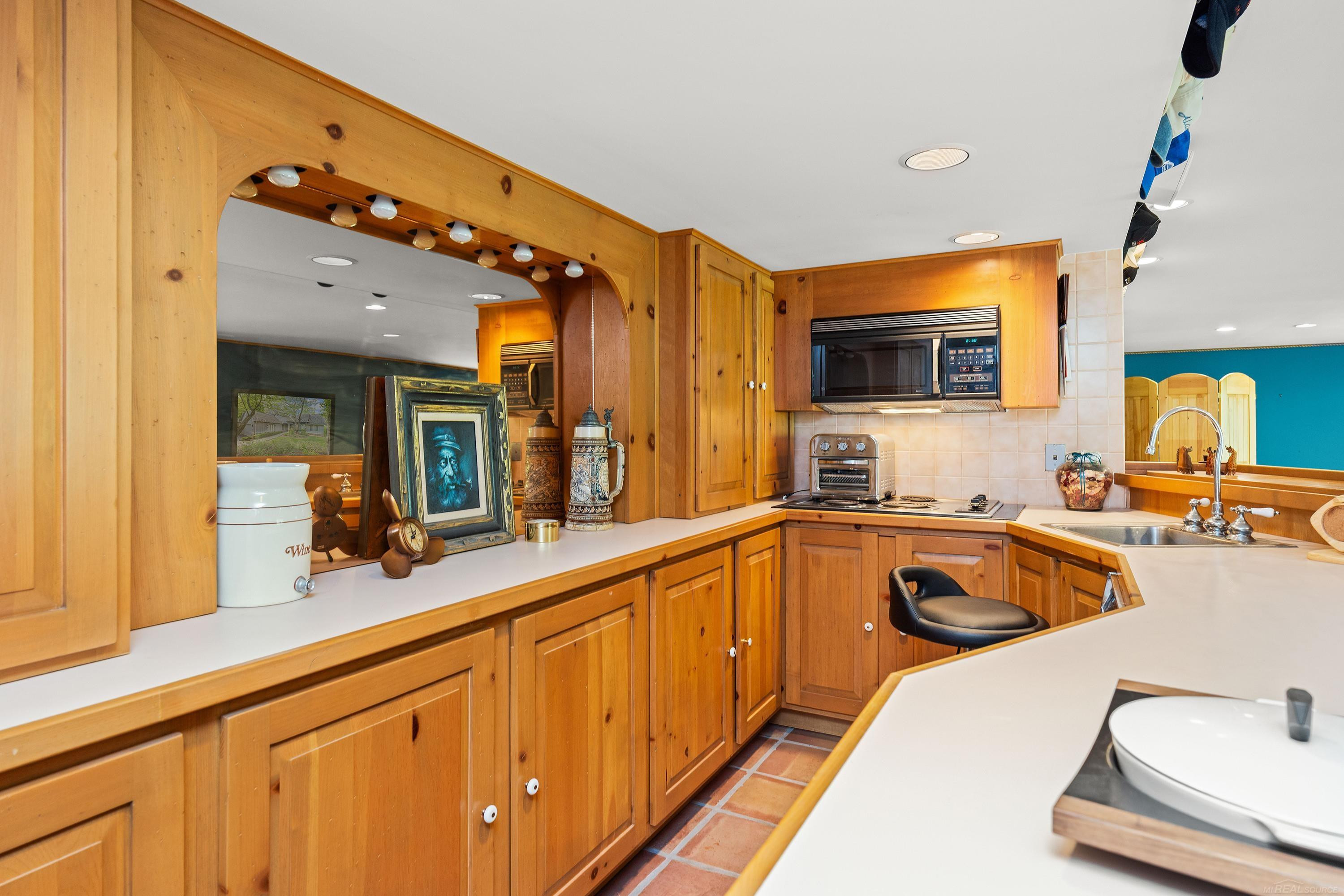 4921 Fairway Ridge Circle, 1, West Bloomfield, MI 48323 — Photo 45