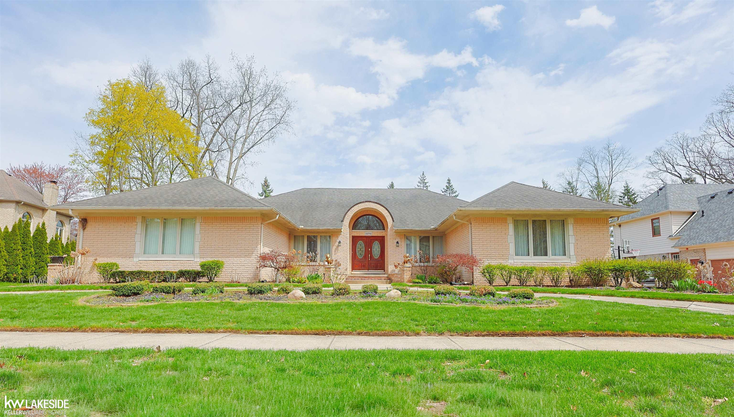 53710 Wellington Drive, Shelby, MI 48315 — Photo 3