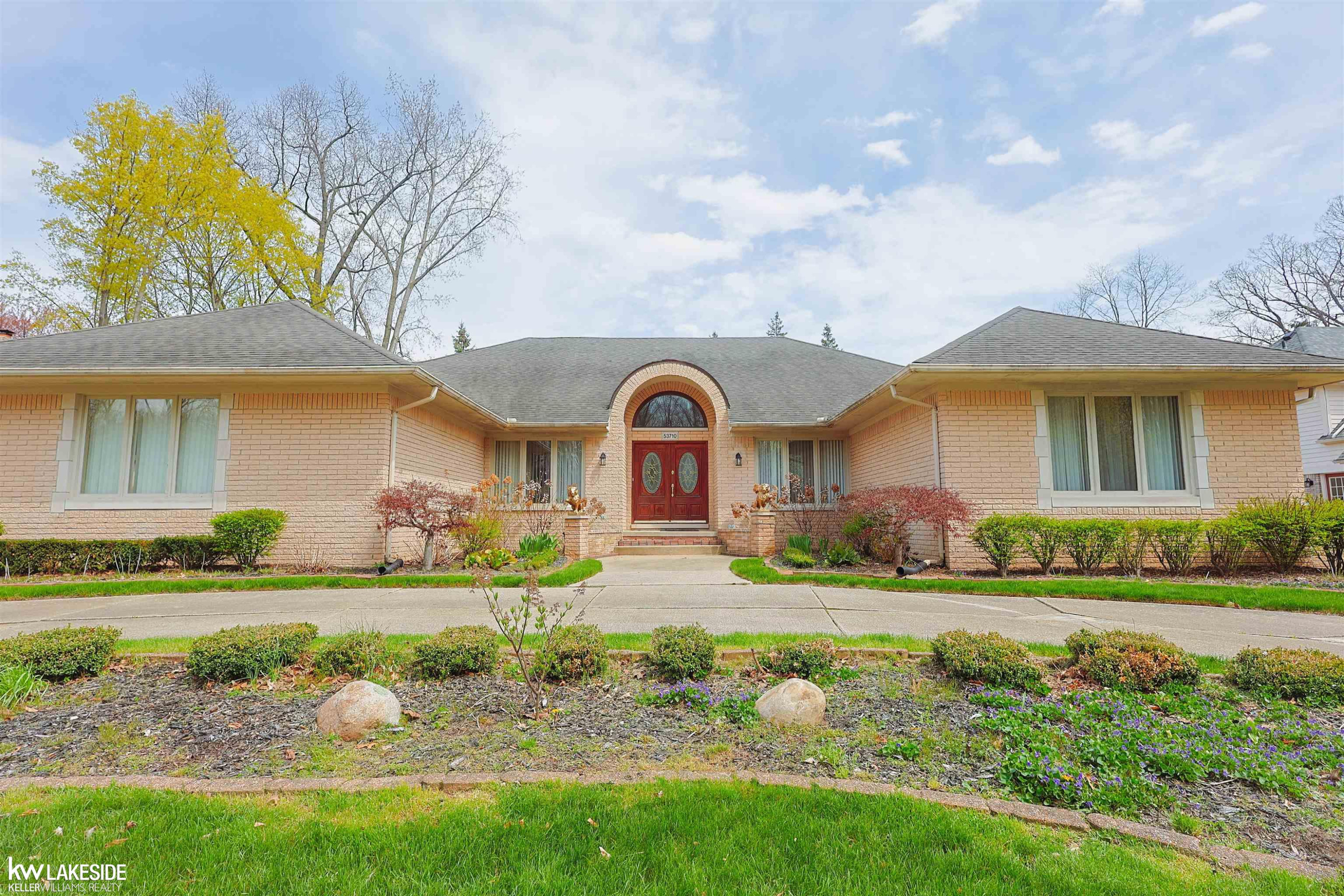 53710 Wellington Drive, Shelby, MI 48315 — Photo 4