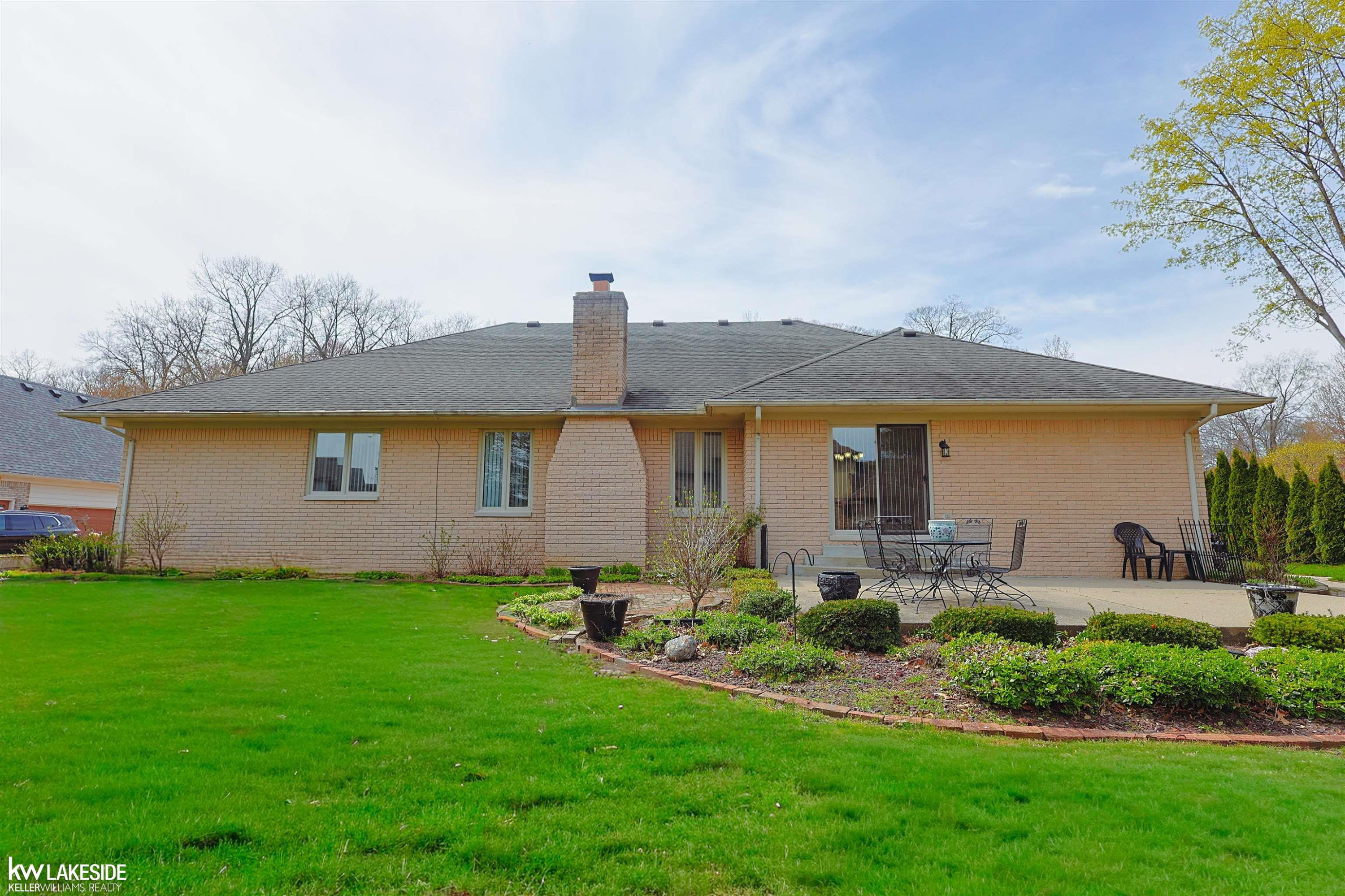 53710 Wellington Drive, Shelby, MI 48315 — Photo 7