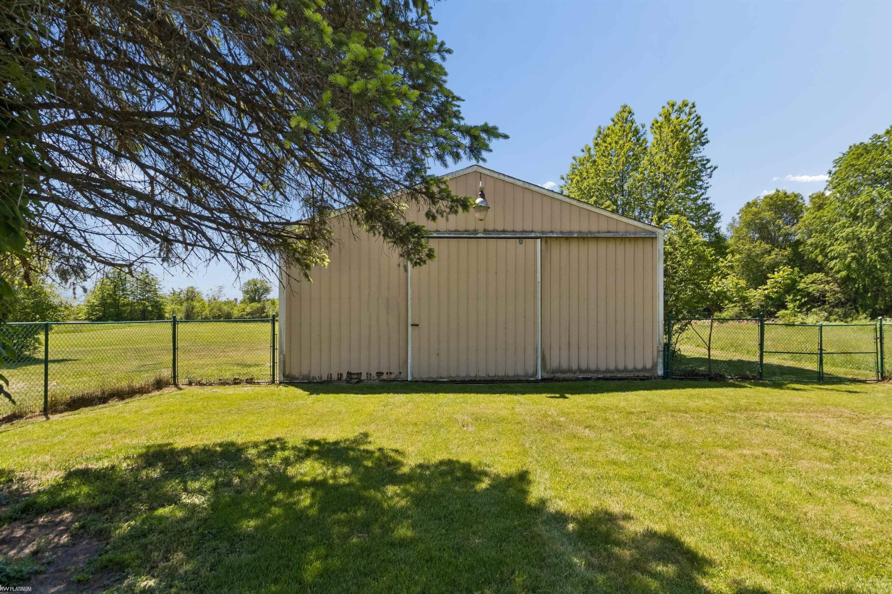 37580 28 Mile Road, MI 48048 — Photo 8