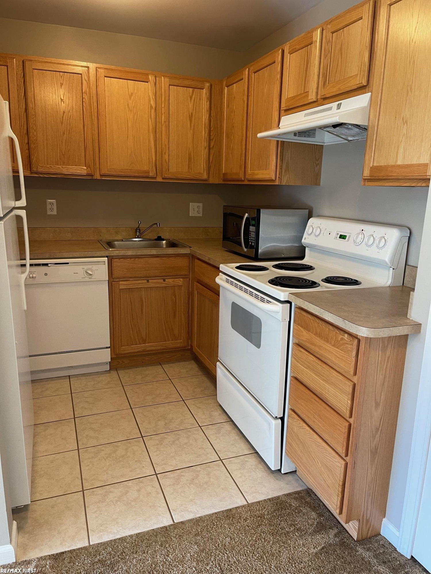29890 Donna Lane, MI 48047 — Photo 8