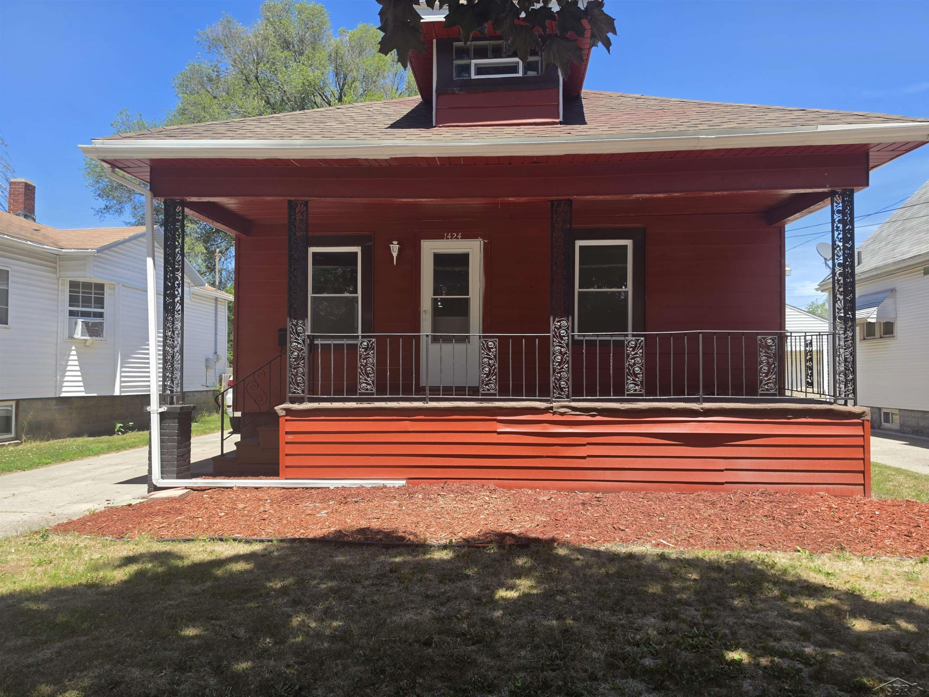 1424 Acacia Street, Saginaw, MI 48602 — front exterior