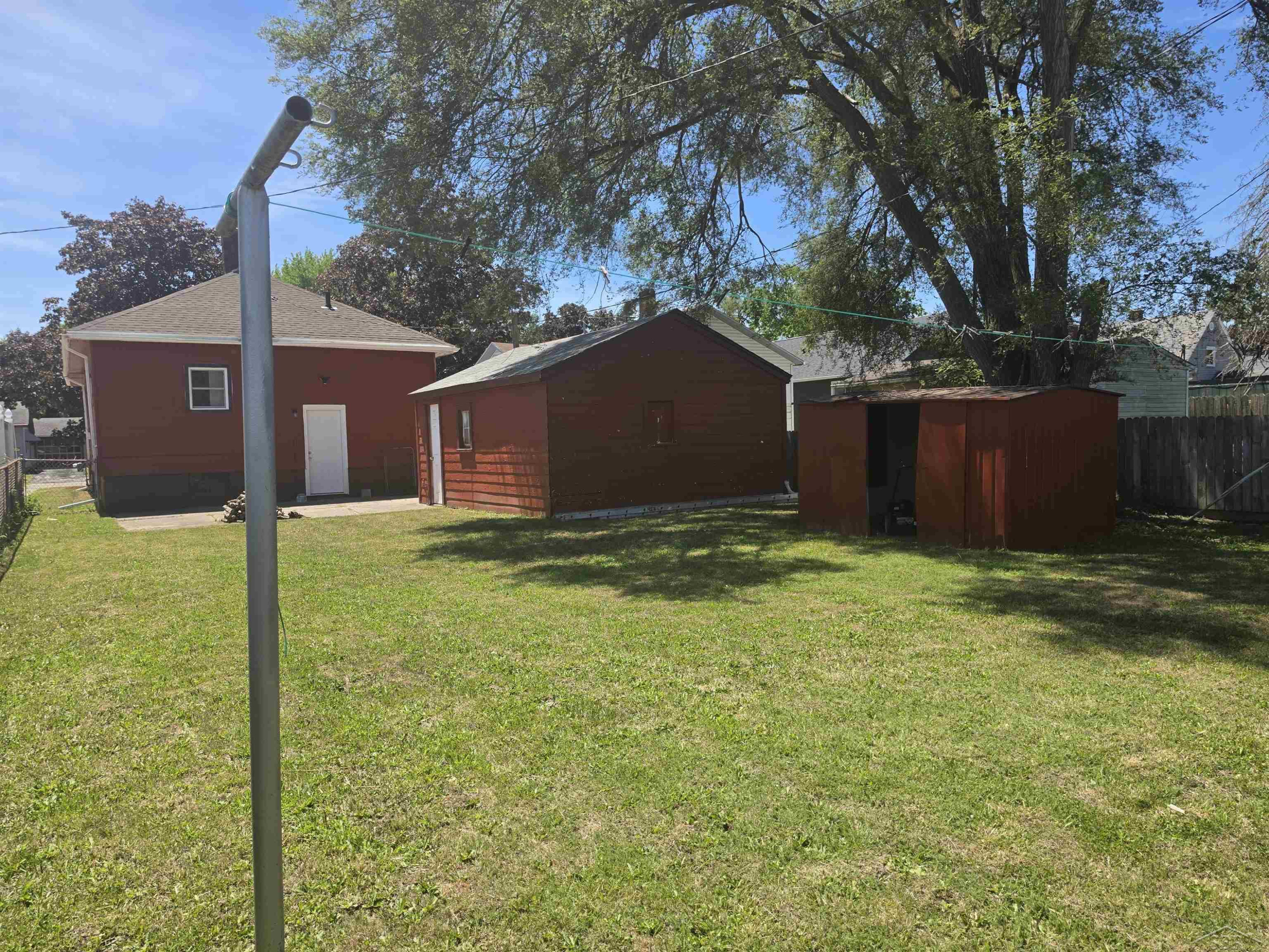 1424 Acacia Street, Saginaw, MI 48602 — Photo 16
