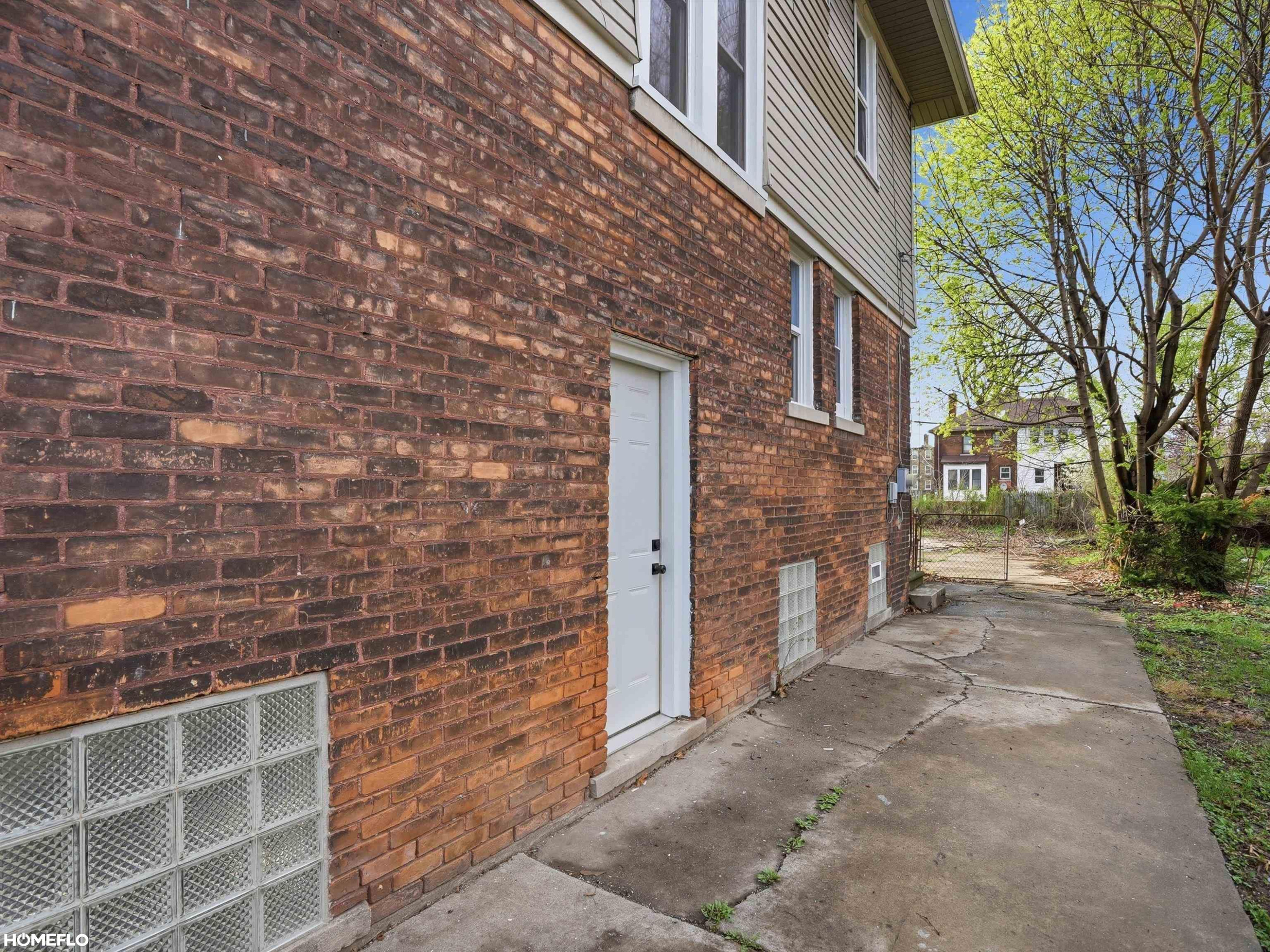 1956 Lothrop Street, Detroit, MI 48206 — Photo 32