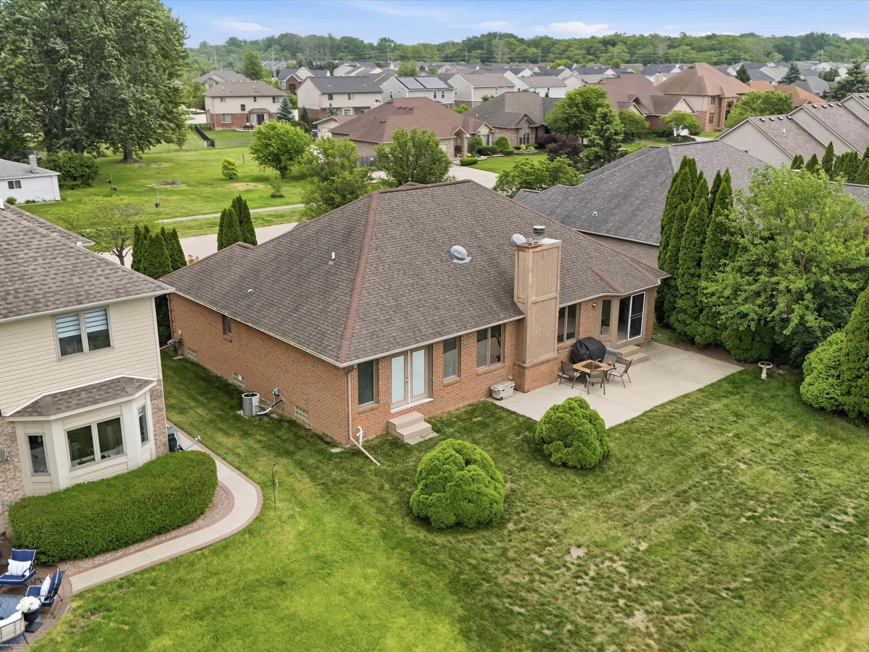 41891 Clinton Pines Drive, Clinton Twp, MI 48038 — Photo 3