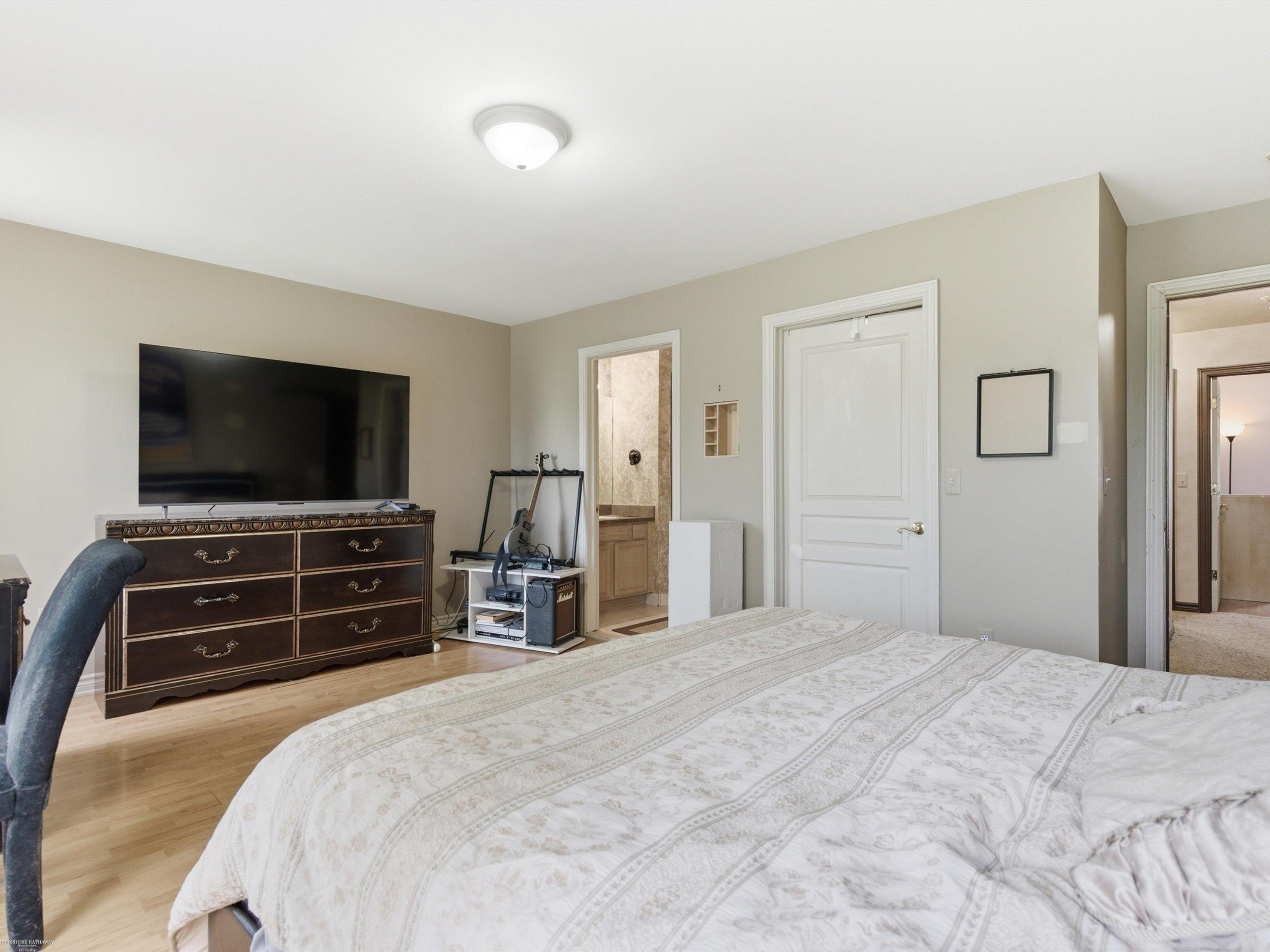 41891 Clinton Pines Drive, Clinton Twp, MI 48038 — Photo 31