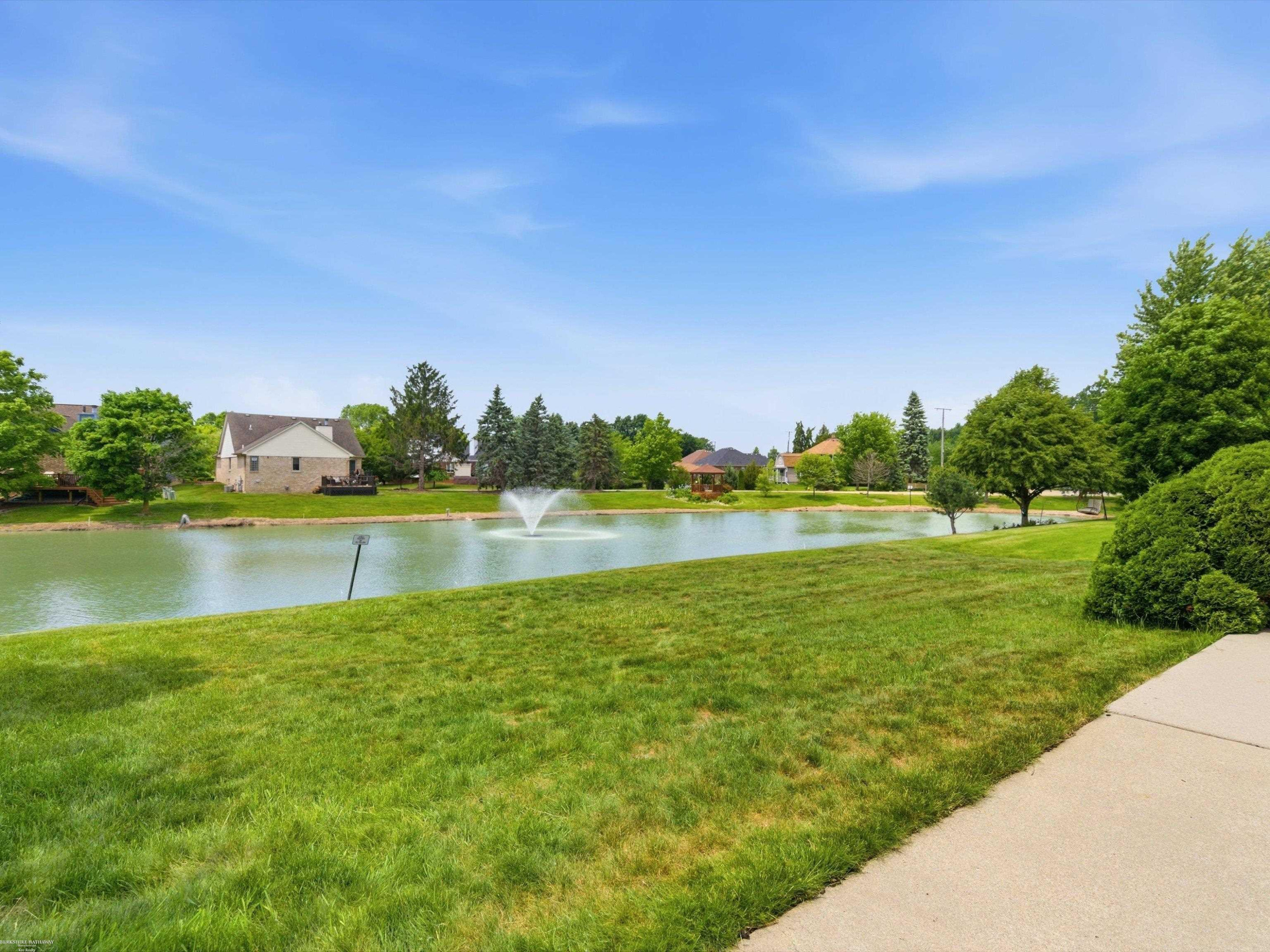 41891 Clinton Pines Drive, Clinton Twp, MI 48038 — Photo 43