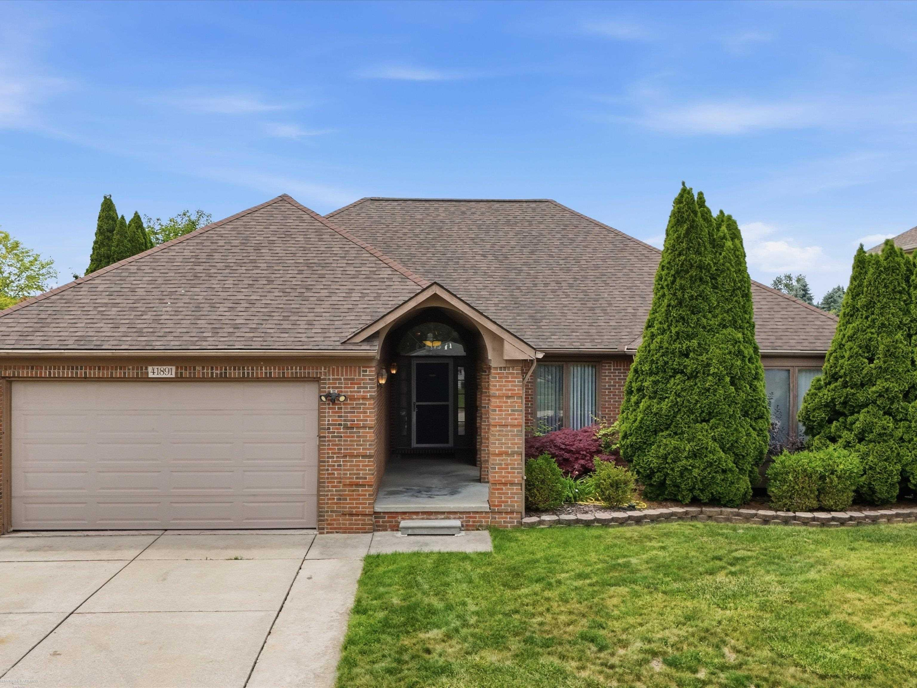 41891 Clinton Pines Drive, Clinton Twp, MI 48038 — Photo 47