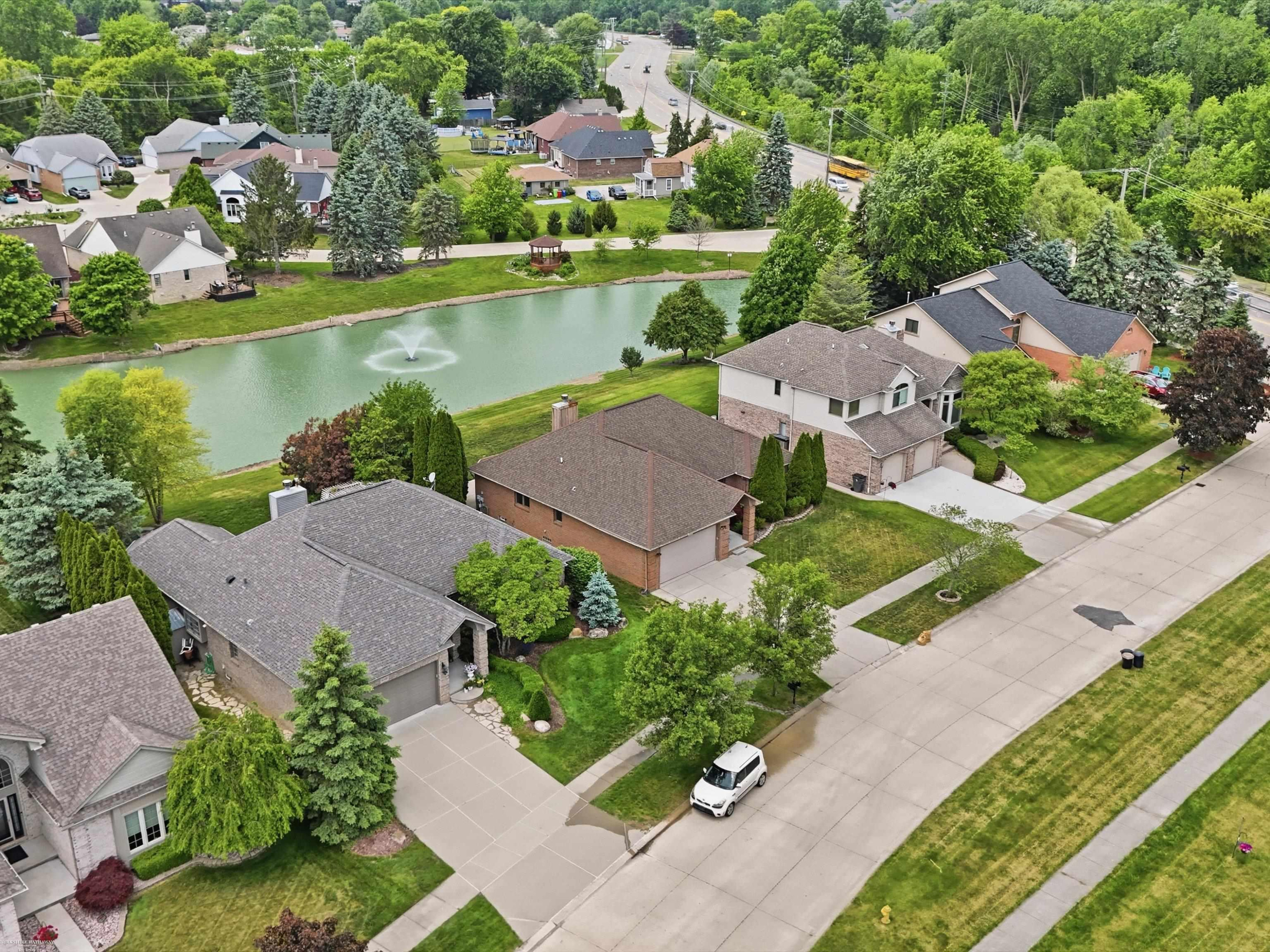 41891 Clinton Pines Drive, Clinton Twp, MI 48038 — Photo 50