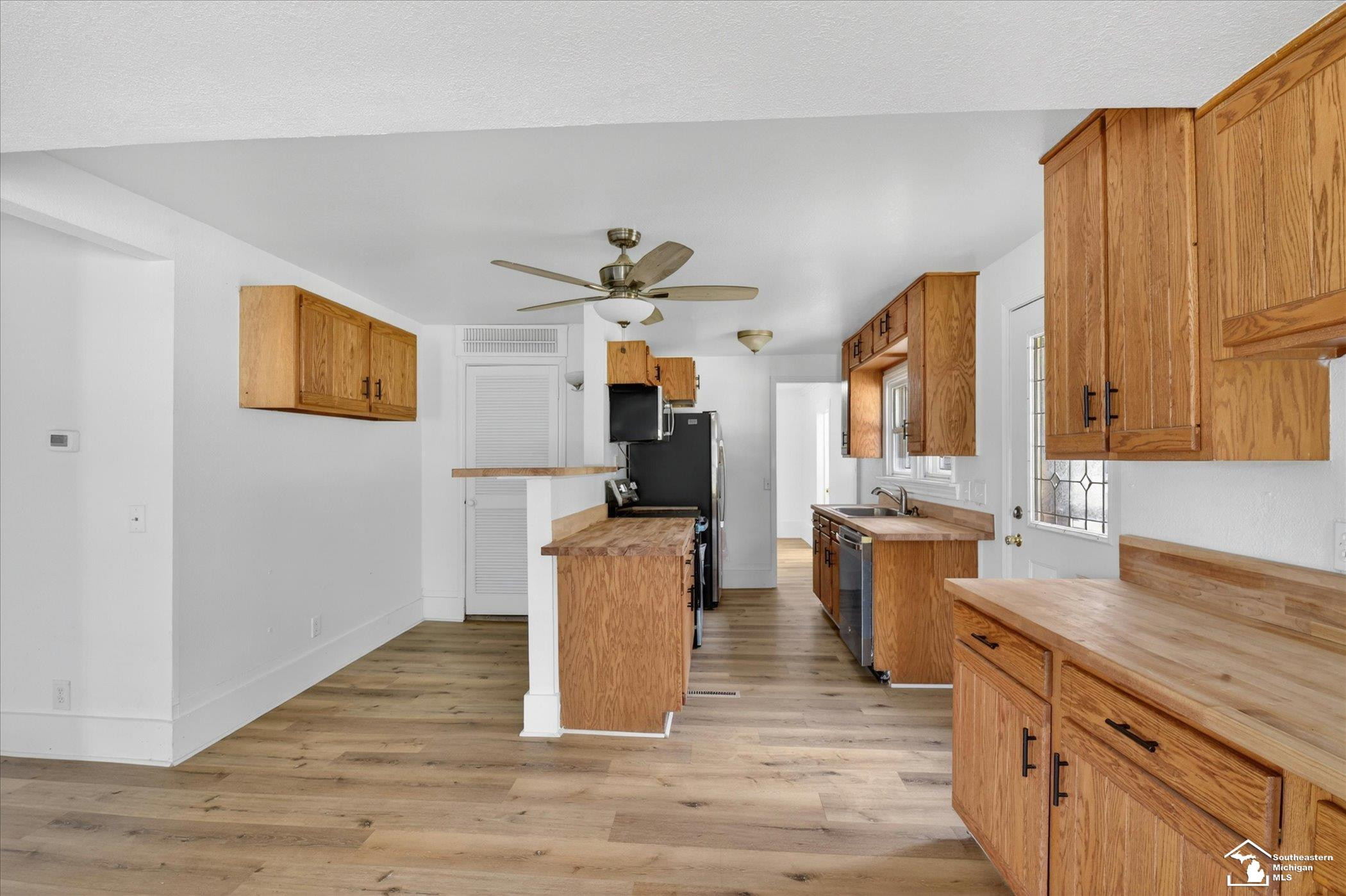 5813 W Temperance Road, MI 49267 — Photo 13
