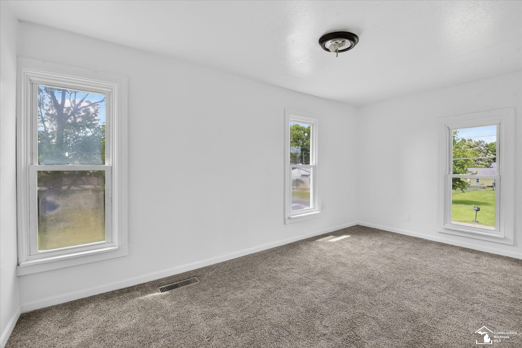 5813 W Temperance Road, MI 49267 — Photo 27