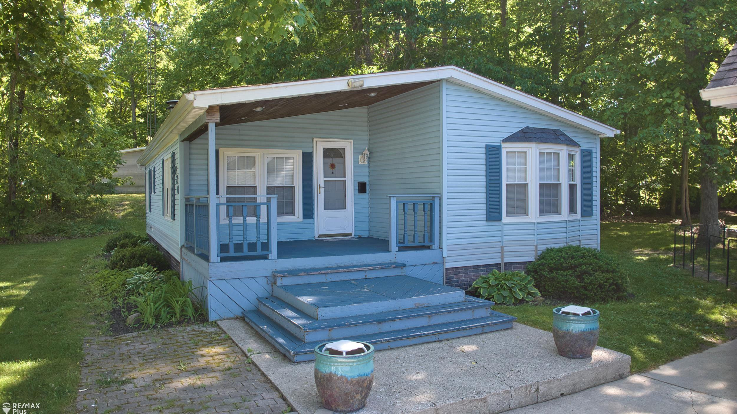 1926 New Rochelle Drive, Lapeer, MI 48446 — Photo 6