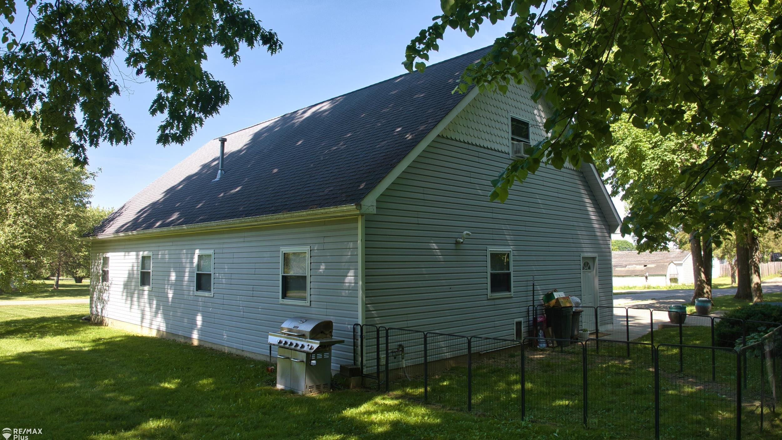 1926 New Rochelle Drive, Lapeer, MI 48446 — Photo 11