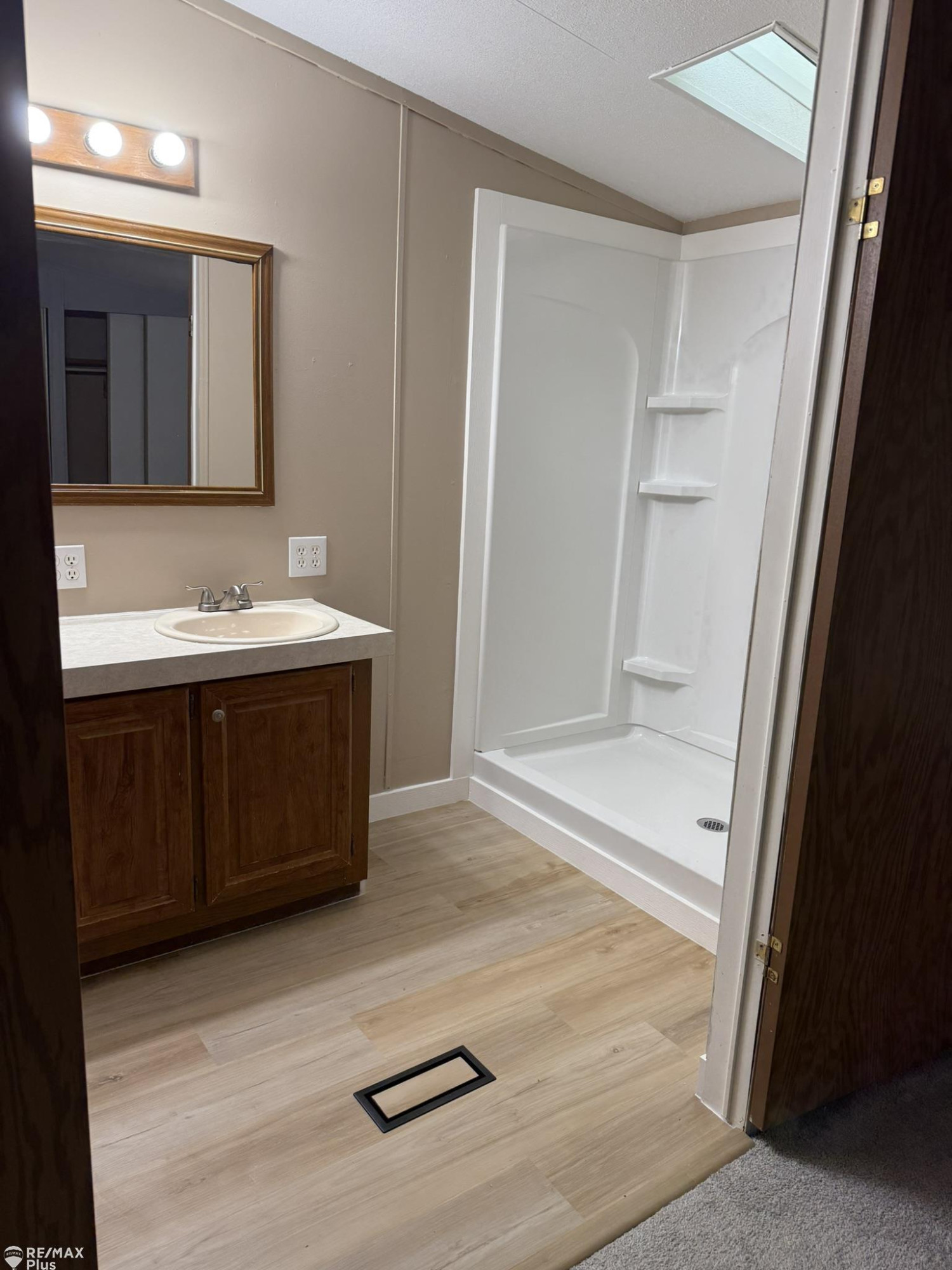 1926 New Rochelle Drive, Lapeer, MI 48446 — Photo 51