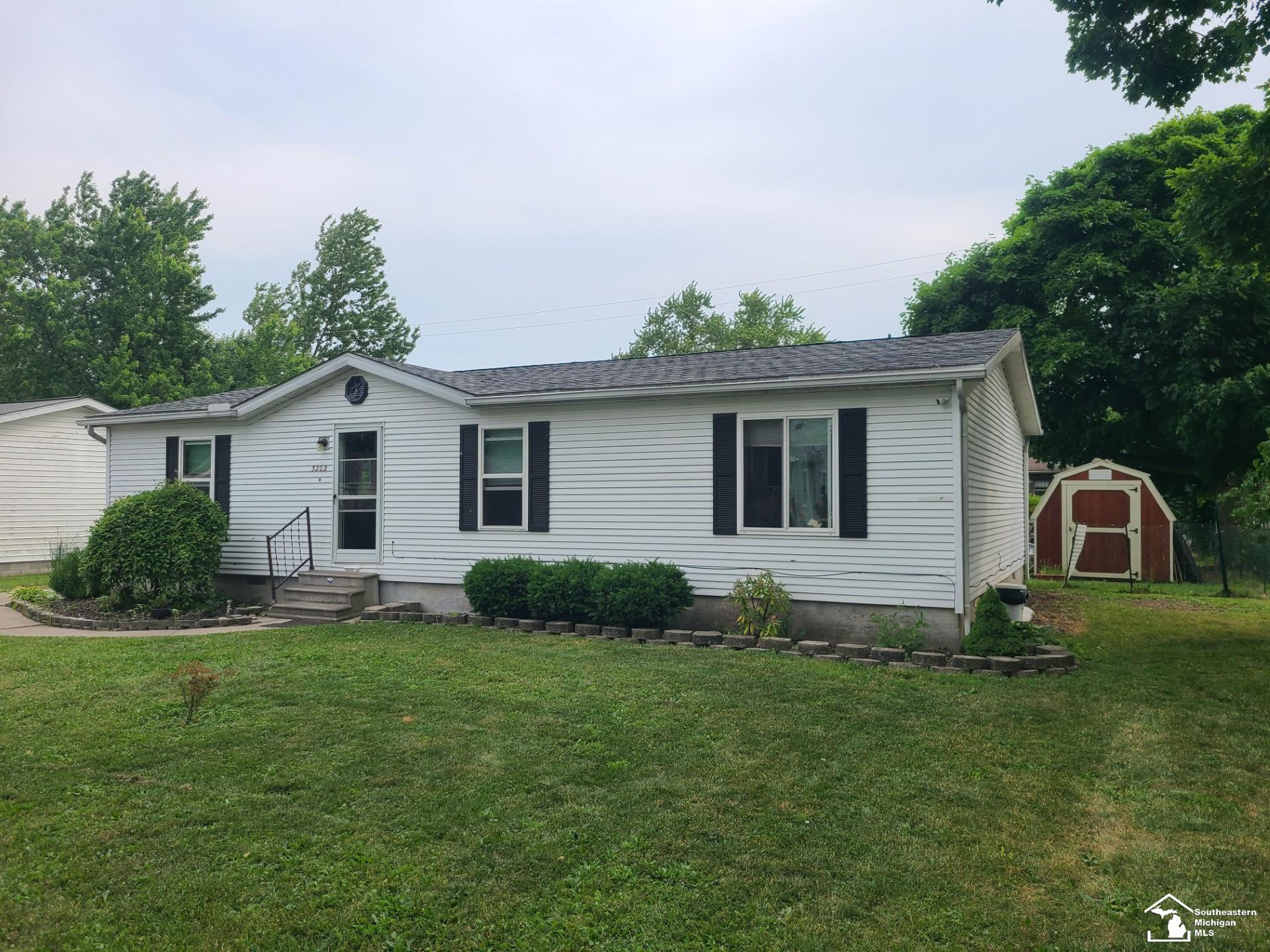 3202 Ferndale Street, Monroe, MI 48162 — front exterior
