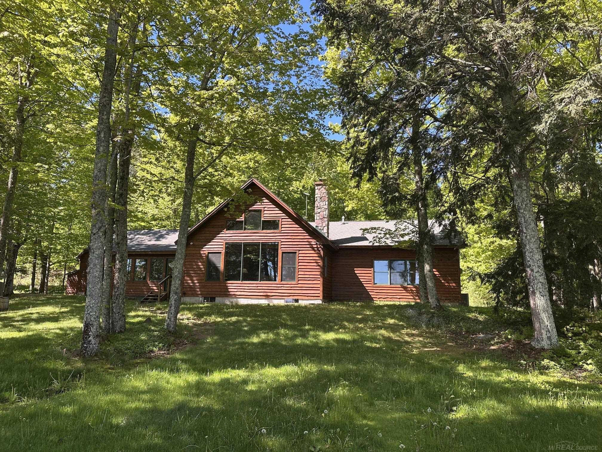 N10006 Shore Dr. Drive, Au Train, MI 49806 — front exterior