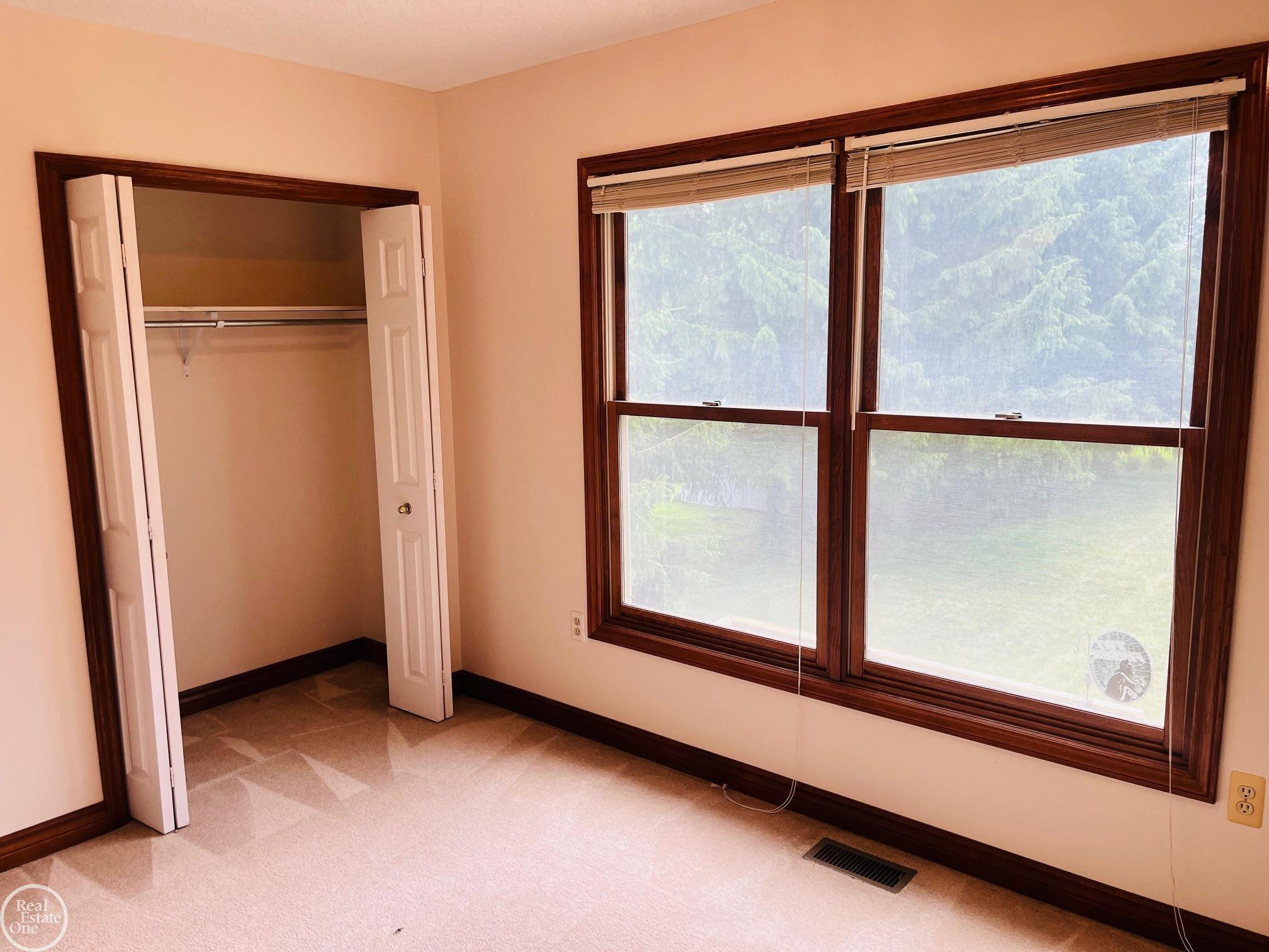 4102 James Court, MI 48059 — Photo 16