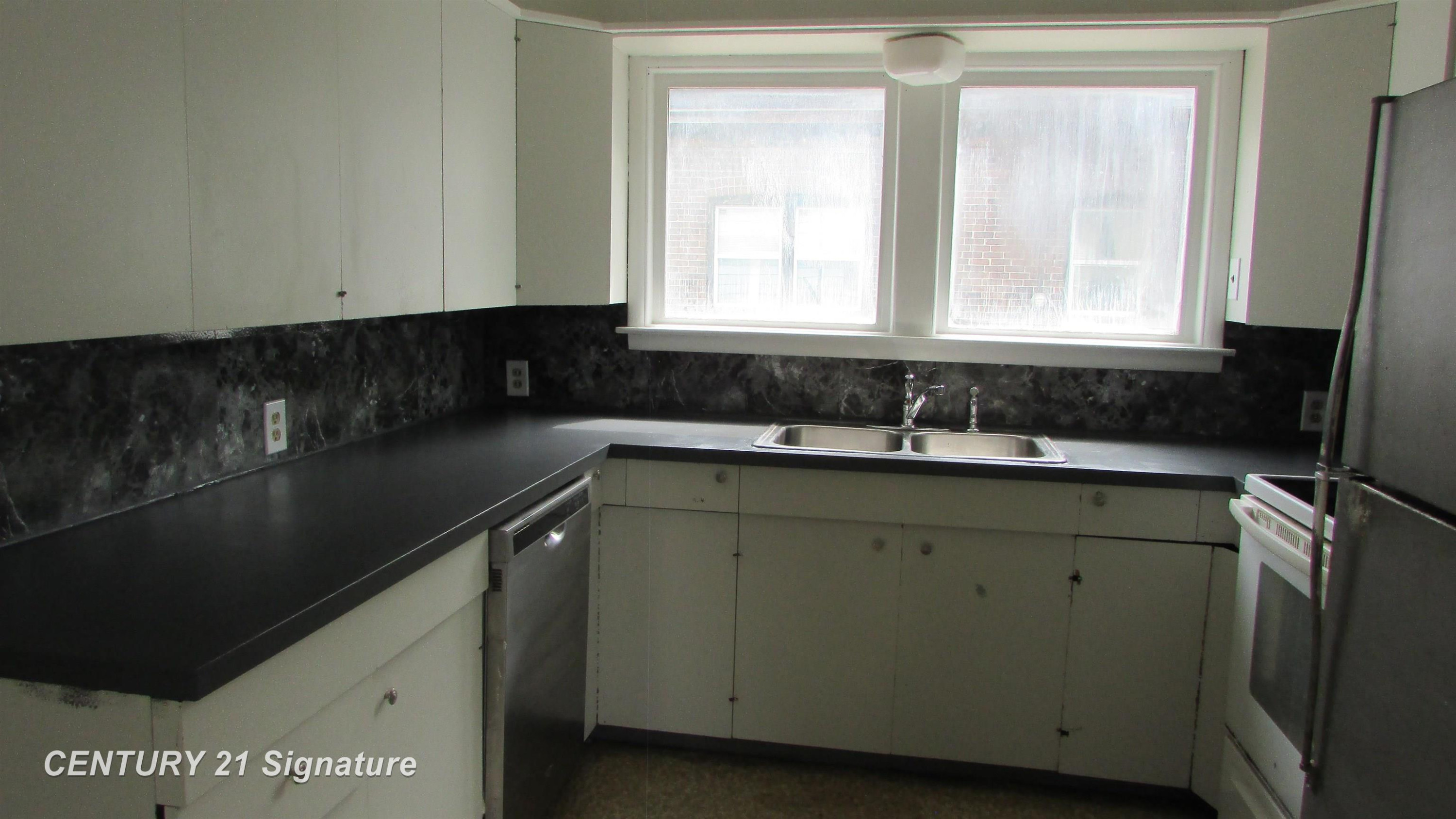 620 E Washington Street, Freeland, MI 48623 — Photo 4