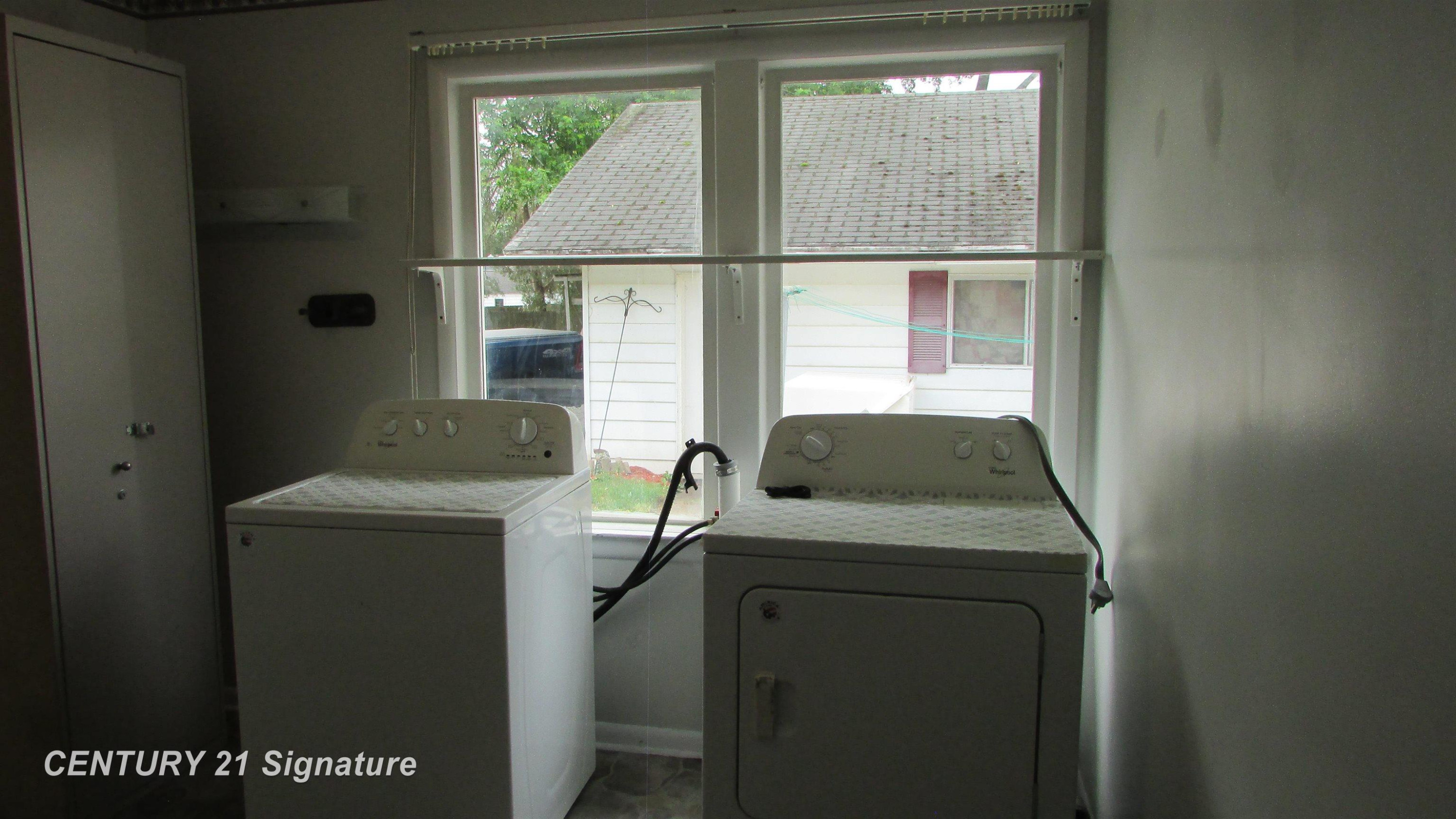 620 E Washington Street, Freeland, MI 48623 — Photo 15