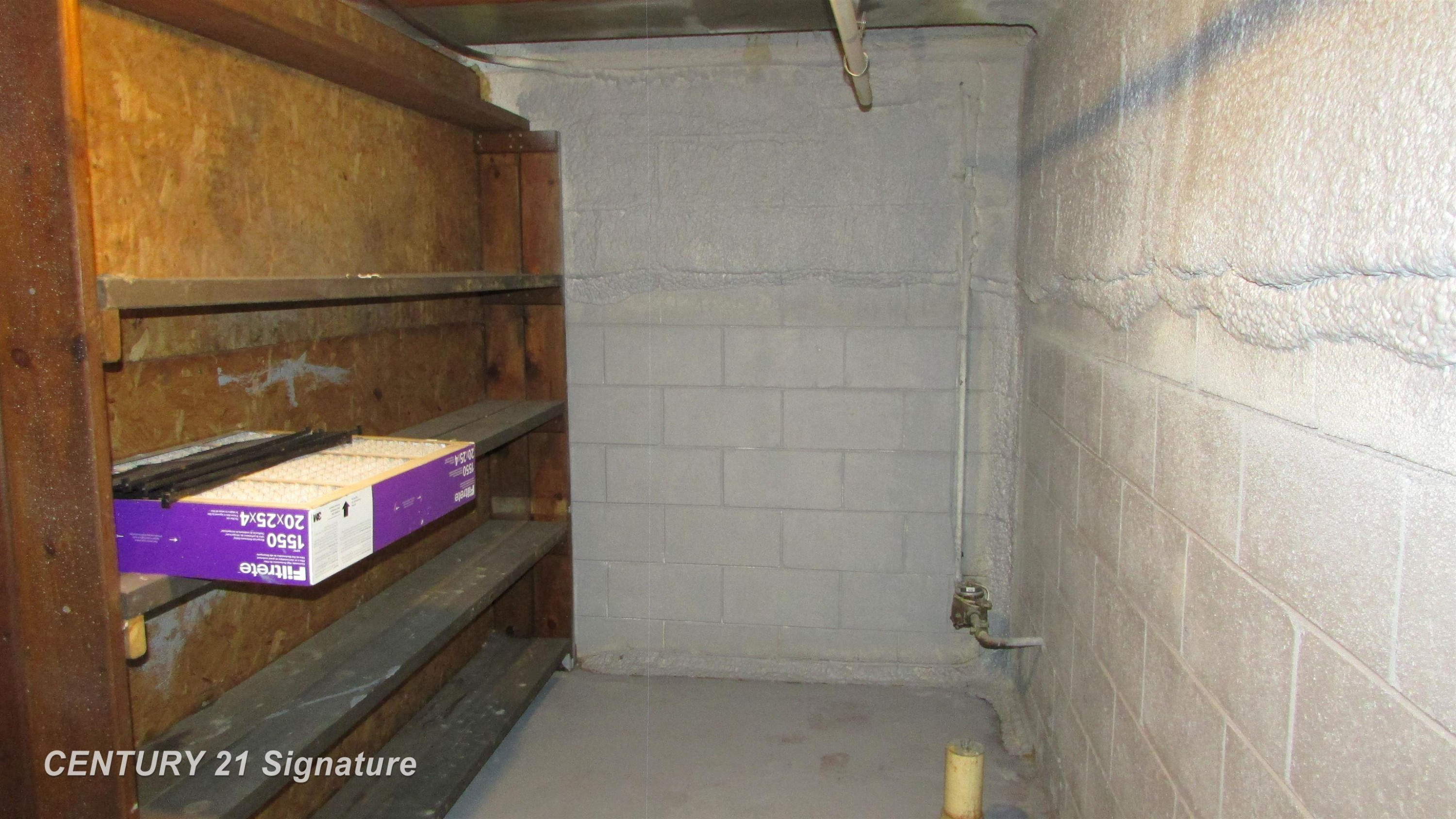 620 E Washington Street, Freeland, MI 48623 — Photo 17