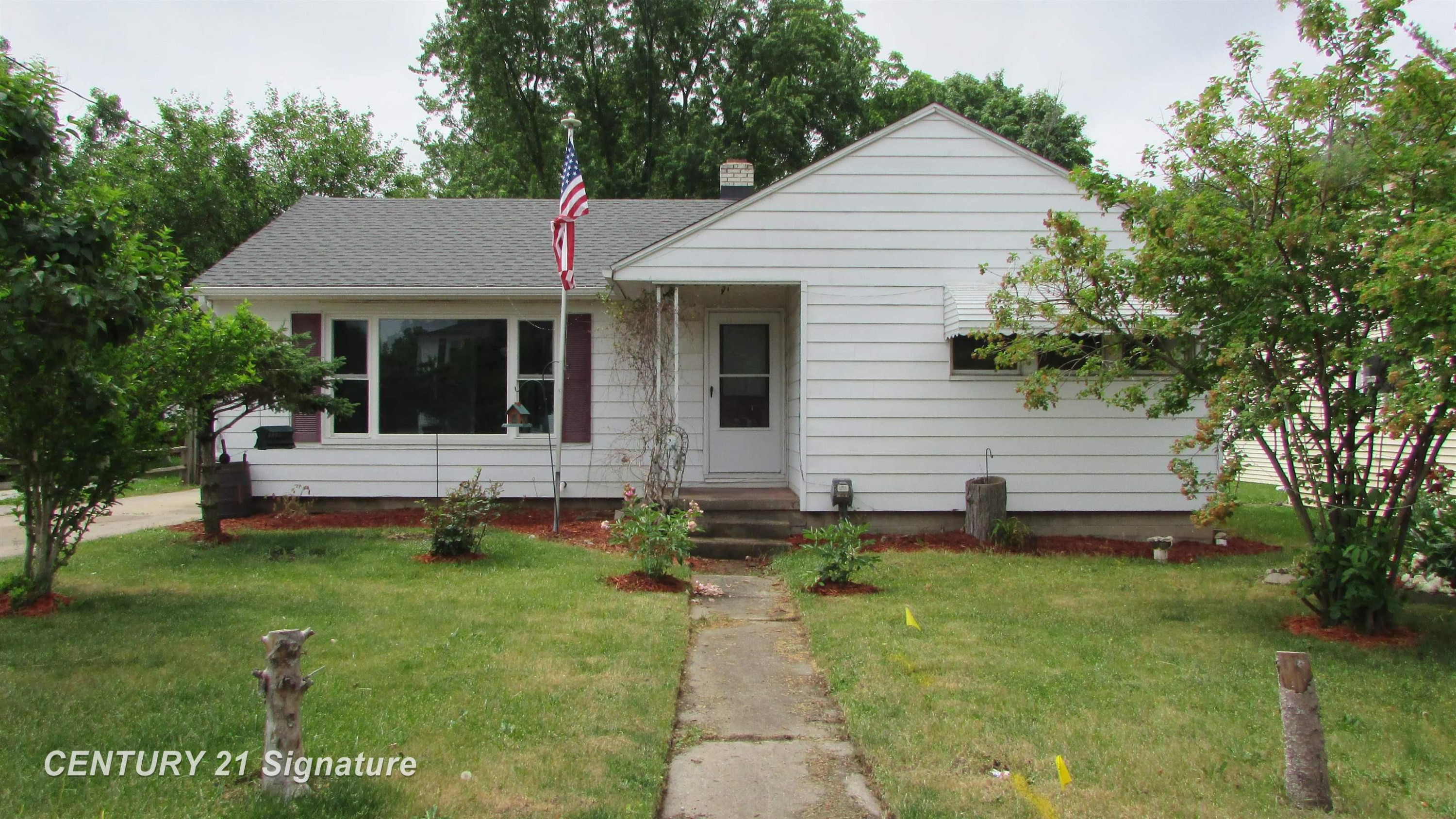 620 E Washington Street, Freeland, MI 48623 — Photo 28