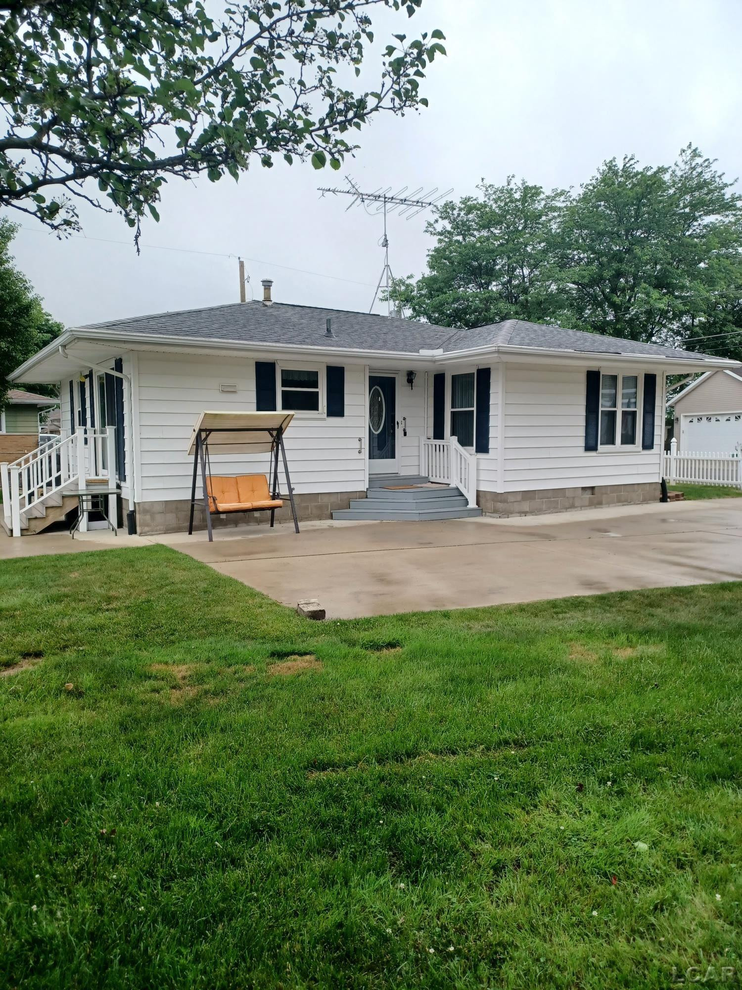 2795 Round Lake Highway, Manitou Beach, MI 49253 — Photo 26