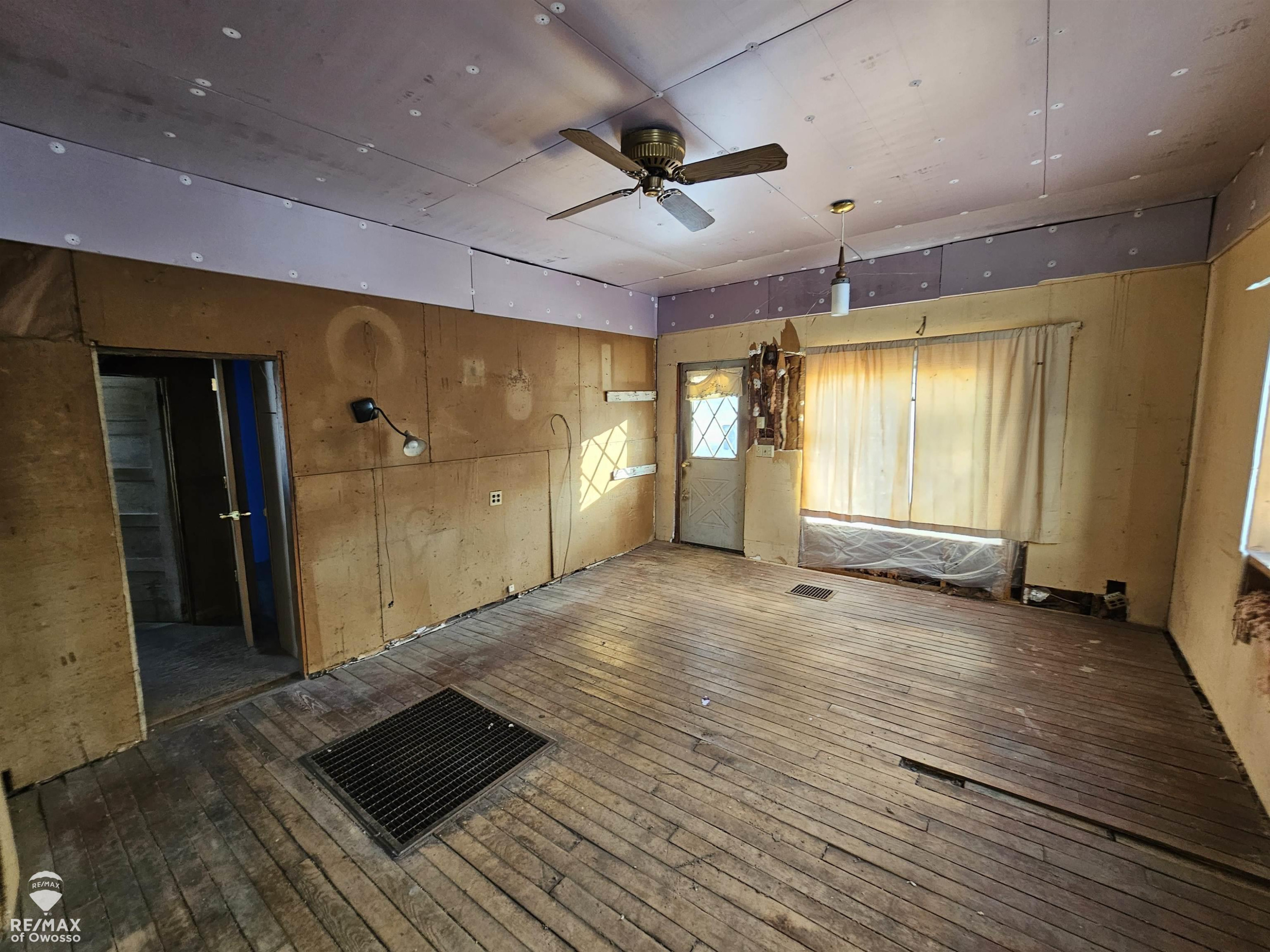 414 Prindle Street, Owosso, MI 48867 — Photo 6
