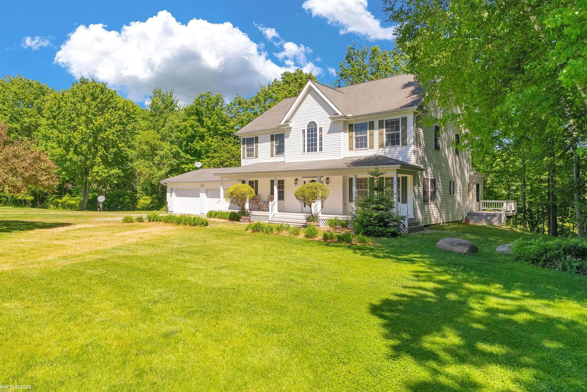 8211 Black River Road, Croswell, MI 48422 — Photo 2